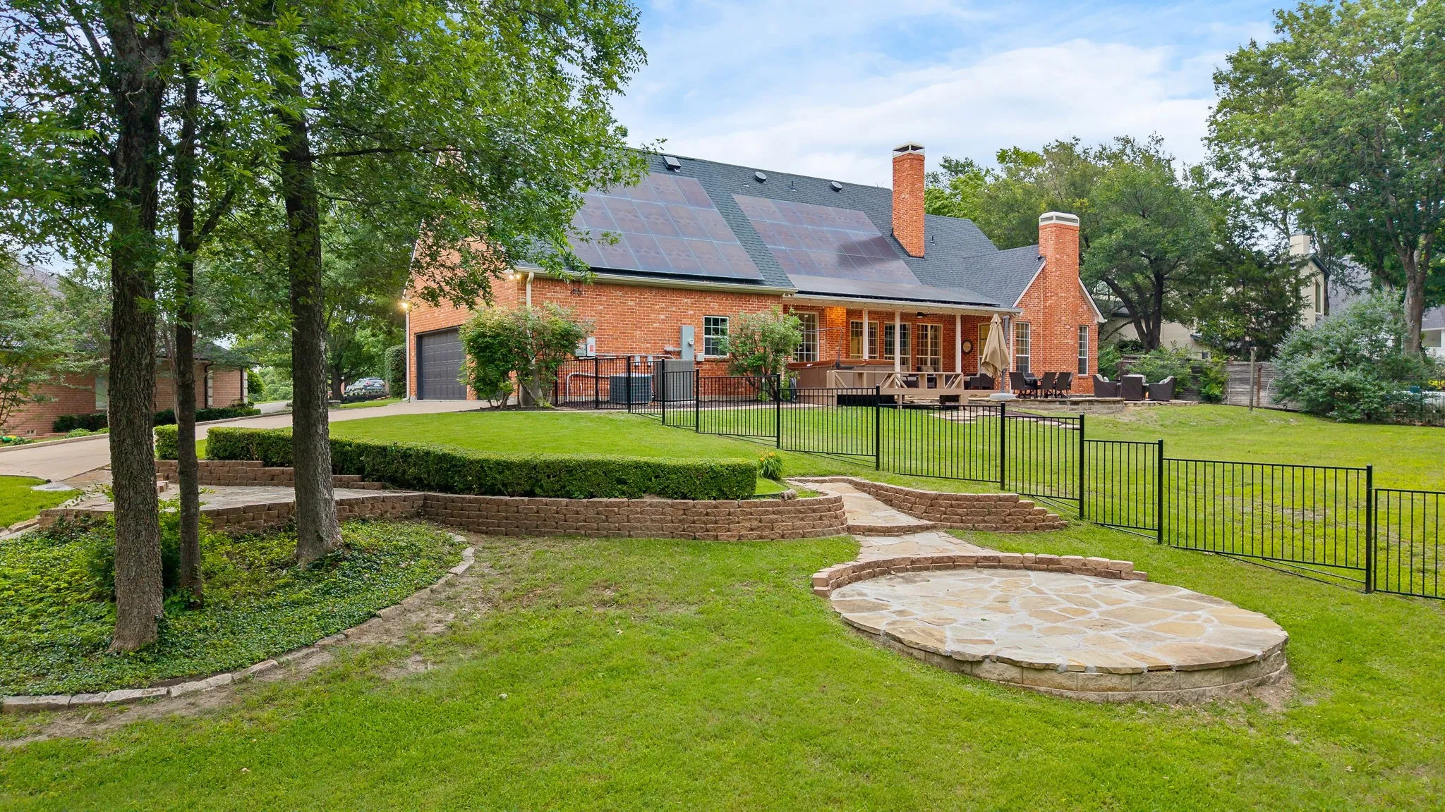 Single Family Residence For Sale in Collin County , 5 Meadowbrook Circle, Melissa, Texas 75454, 3 Bedroom, 3 Bathroom, 3 Garage spaces, 3,371 Sqft, built in 1996, mls#21272593, Real Estate Agent in Melissa, Homes For Sale in Collin county, Homes For Sale in Melissa, Realtor in Melissa Texas, Real Estate Brokerage Independent Realty Texas, Luminita Cordes Realtor