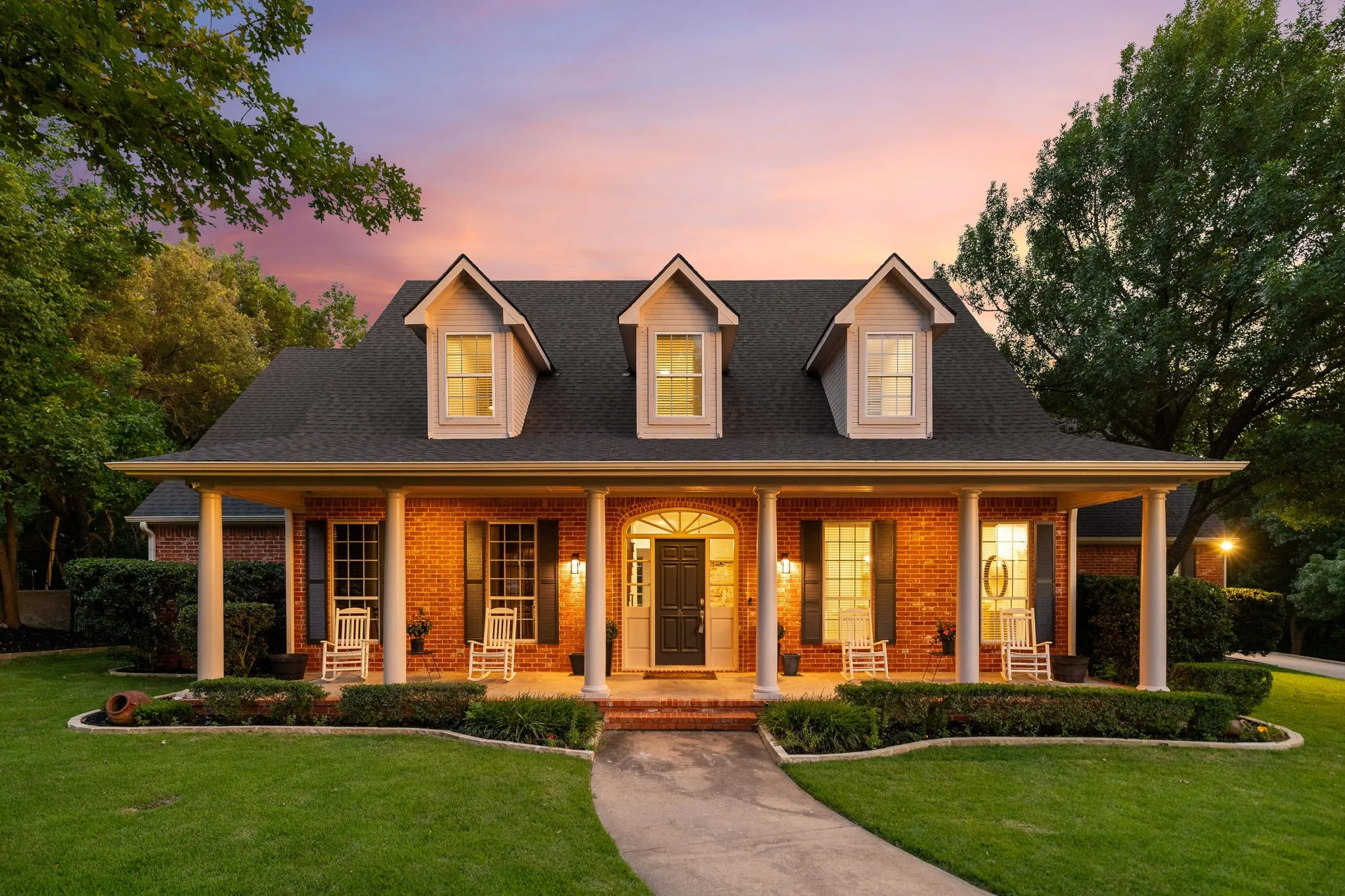 Single Family Residence For Sale in Collin County , 5 Meadowbrook Circle, Melissa, Texas 75454, 3 Bedroom, 3 Bathroom, 3 Garage spaces, 3,371 Sqft, built in 1996, mls#21272593, Real Estate Agent in Melissa, Homes For Sale in Collin county, Homes For Sale in Melissa, Realtor in Melissa Texas, Real Estate Brokerage Independent Realty Texas, Luminita Cordes Realtor