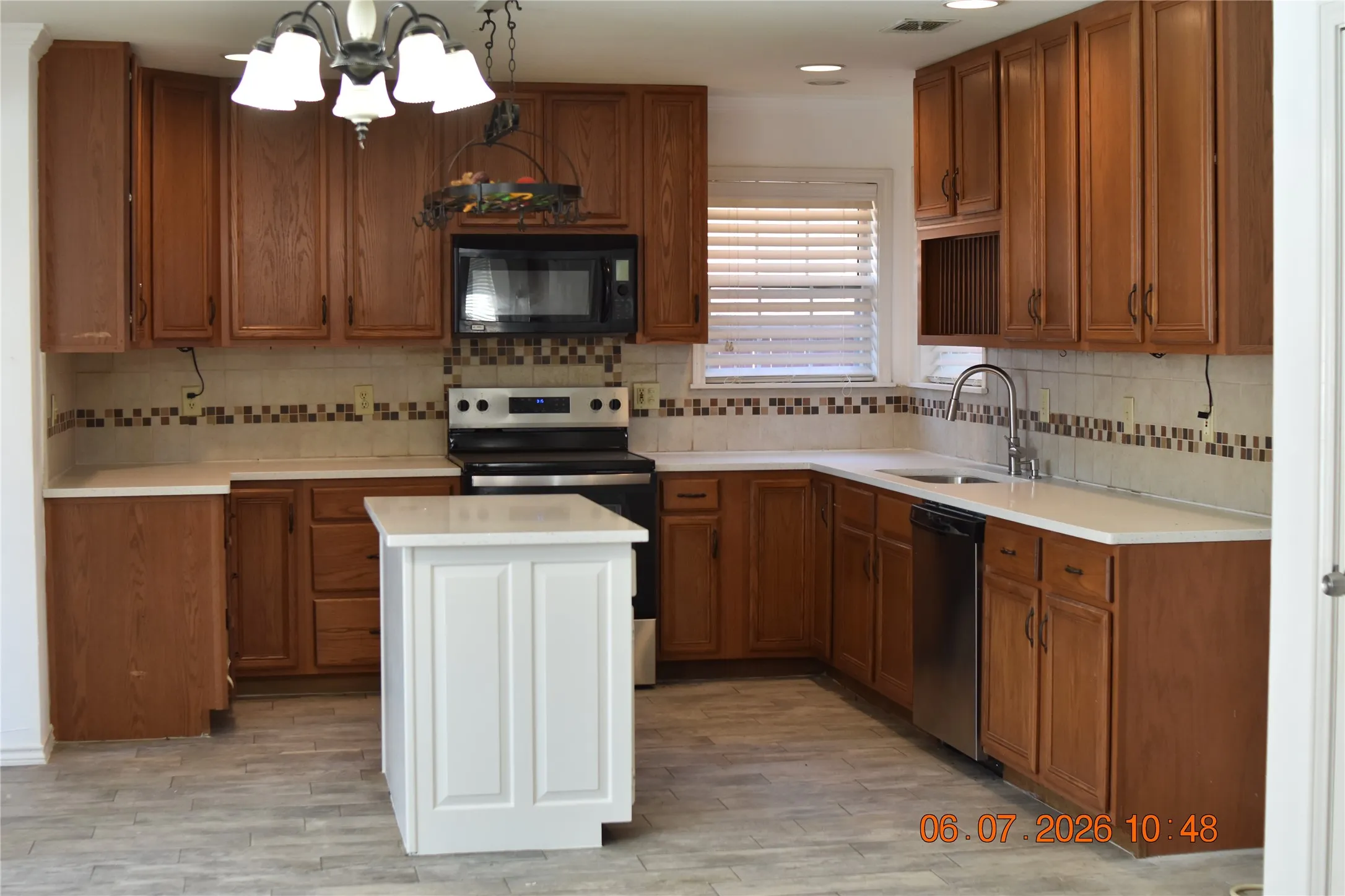 Single Family Residence For Sale in Collin County , 4316 Lottie Lane, Plano, Texas 75074, 4 Bedroom, 3 Bathroom, 2 Garage spaces, 2,172 Sqft, built in 1986, mls#21273125, Real Estate Agent in Plano, Homes For Sale in Collin county, Homes For Sale in Plano, Realtor in Plano Texas, Real Estate Brokerage Independent Realty Texas, Luminita Cordes Realtor