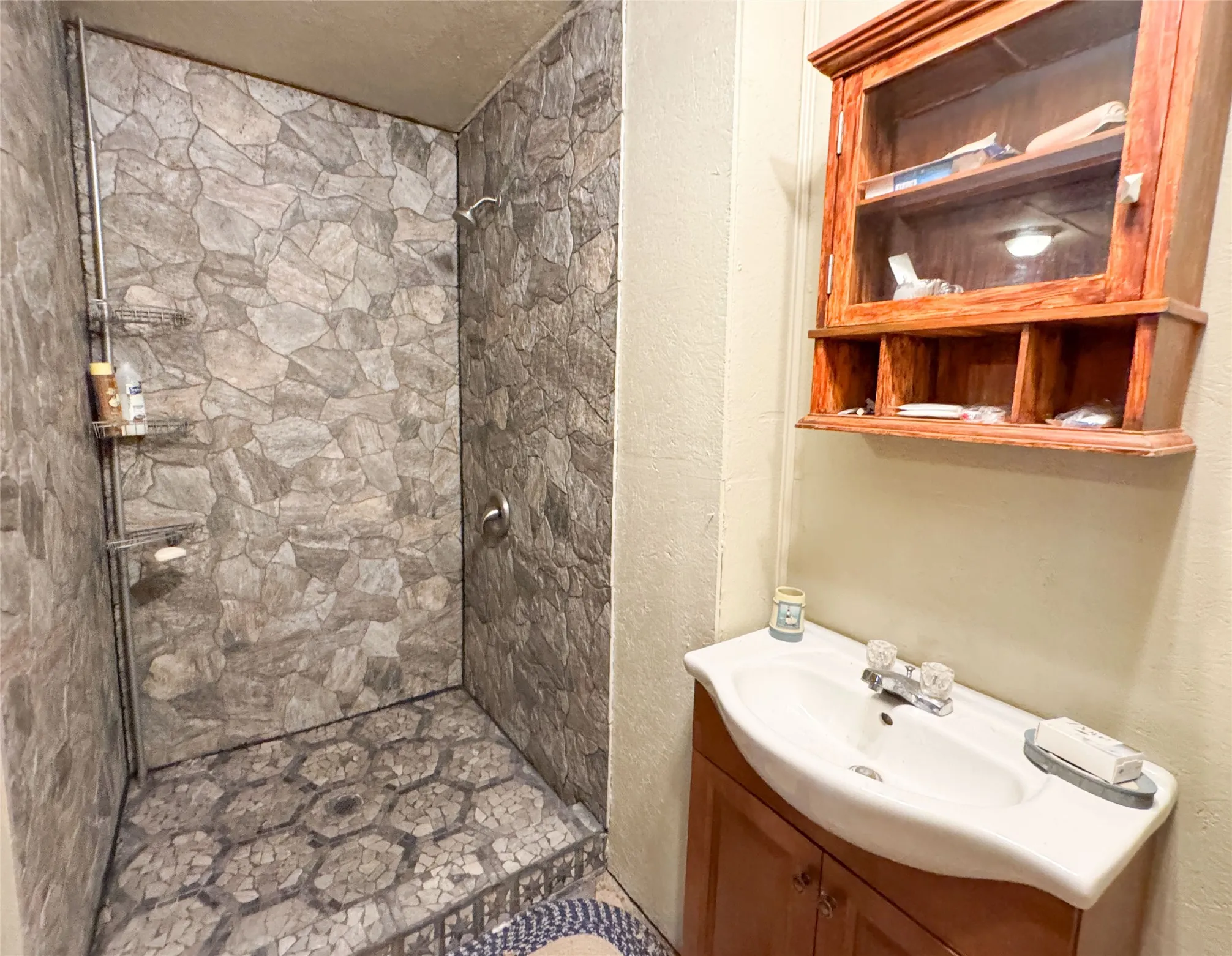 Single Family Residence For Sale in Eastland County , 1100 FM 2807, Cisco, Texas 76437, 1 Bedroom, 2 Bathroom, Garage spaces, 1,144 Sqft, built in 1980, mls#21273160, Real Estate Agent in Cisco, Homes For Sale in Eastland county, Homes For Sale in Cisco, Realtor in Cisco Texas, Real Estate Brokerage Independent Realty Texas, Luminita Cordes Realtor