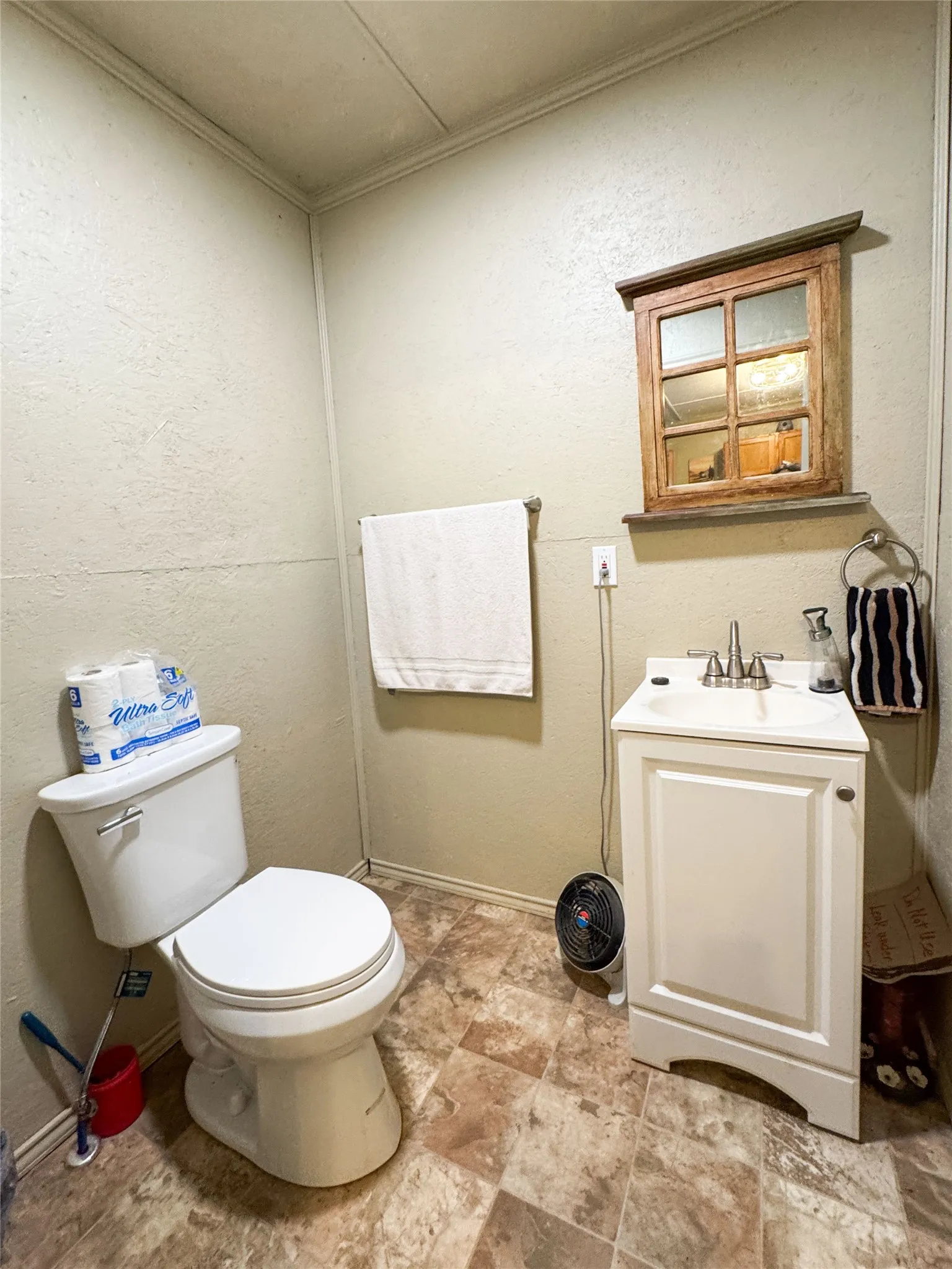 Single Family Residence For Sale in Eastland County , 1100 FM 2807, Cisco, Texas 76437, 1 Bedroom, 2 Bathroom, Garage spaces, 1,144 Sqft, built in 1980, mls#21273160, Real Estate Agent in Cisco, Homes For Sale in Eastland county, Homes For Sale in Cisco, Realtor in Cisco Texas, Real Estate Brokerage Independent Realty Texas, Luminita Cordes Realtor
