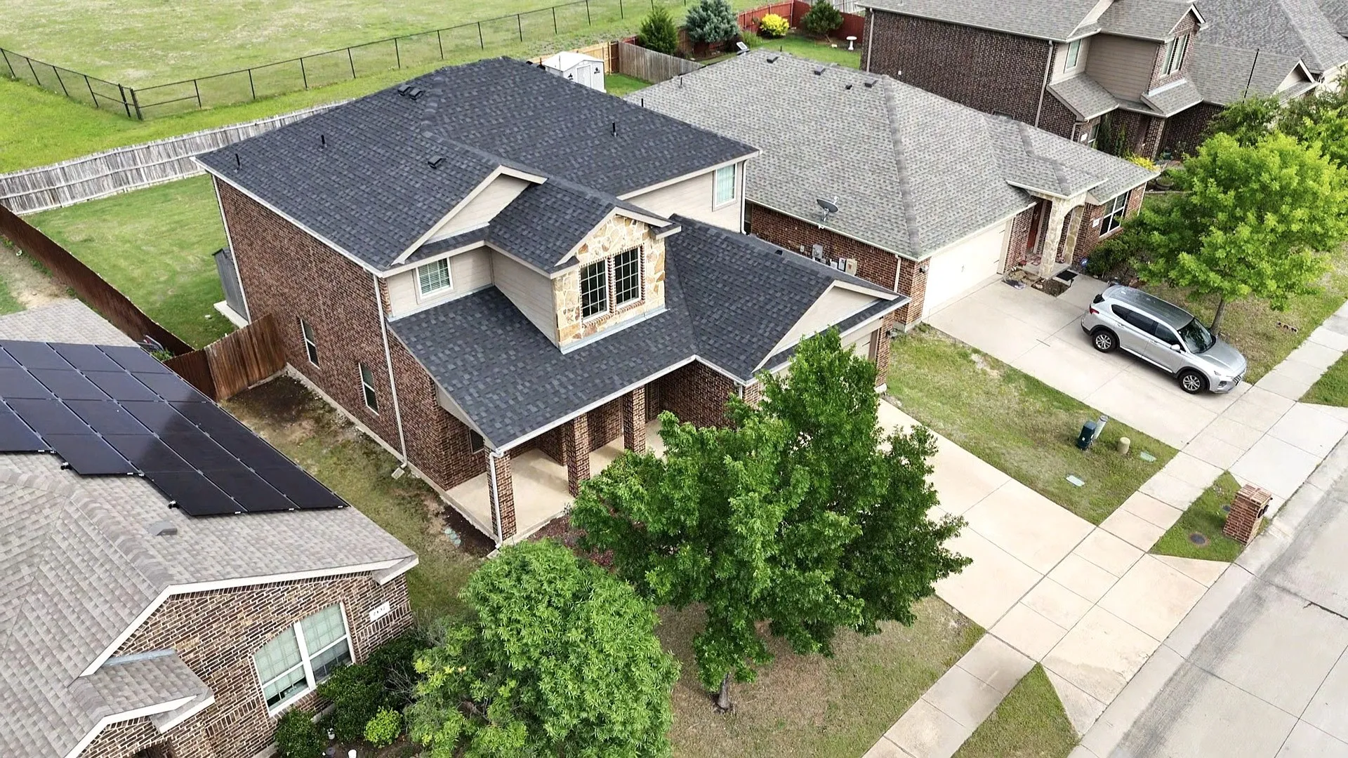Single Family Residence For Sale in Collin County , 2135 Forest Meadow Drive, Princeton, Texas 75407, 5 Bedroom, 3 Bathroom, 2 Garage spaces, 2,606 Sqft, built in 2015, mls#21272998, Real Estate Agent in Princeton, Homes For Sale in Collin county, Homes For Sale in Princeton, Realtor in Princeton Texas, Real Estate Brokerage Independent Realty Texas, Luminita Cordes Realtor