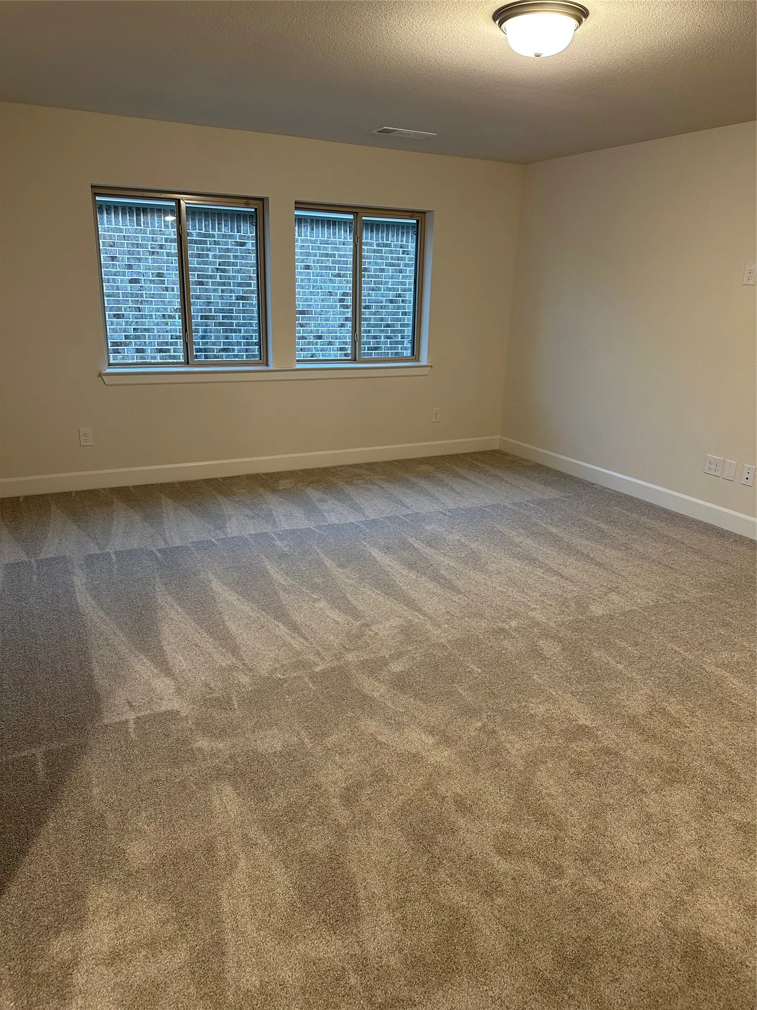 Single Family Residence For Rent in Denton County , 205 Texas Red Lane, Little Elm, Texas 75068, 5 Bedroom, 4 Bathroom, 2 Garage spaces, 3,229 Sqft, built in 2023, mls#21273181, Real Estate Agent in Little Elm, Homes For Rent in Denton county, Homes For Rent in Little Elm, Realtor in Little Elm Texas, Real Estate Brokerage Independent Realty Texas, Luminita Cordes Realtor