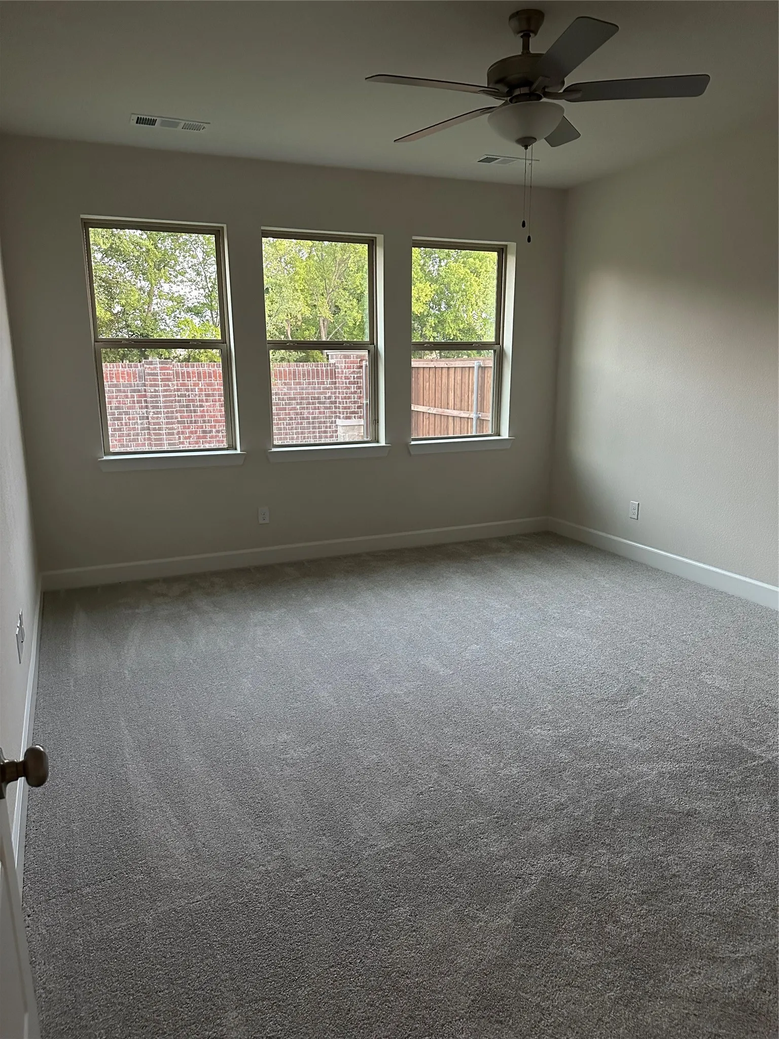 Single Family Residence For Rent in Denton County , 205 Texas Red Lane, Little Elm, Texas 75068, 5 Bedroom, 4 Bathroom, 2 Garage spaces, 3,229 Sqft, built in 2023, mls#21273181, Real Estate Agent in Little Elm, Homes For Rent in Denton county, Homes For Rent in Little Elm, Realtor in Little Elm Texas, Real Estate Brokerage Independent Realty Texas, Luminita Cordes Realtor
