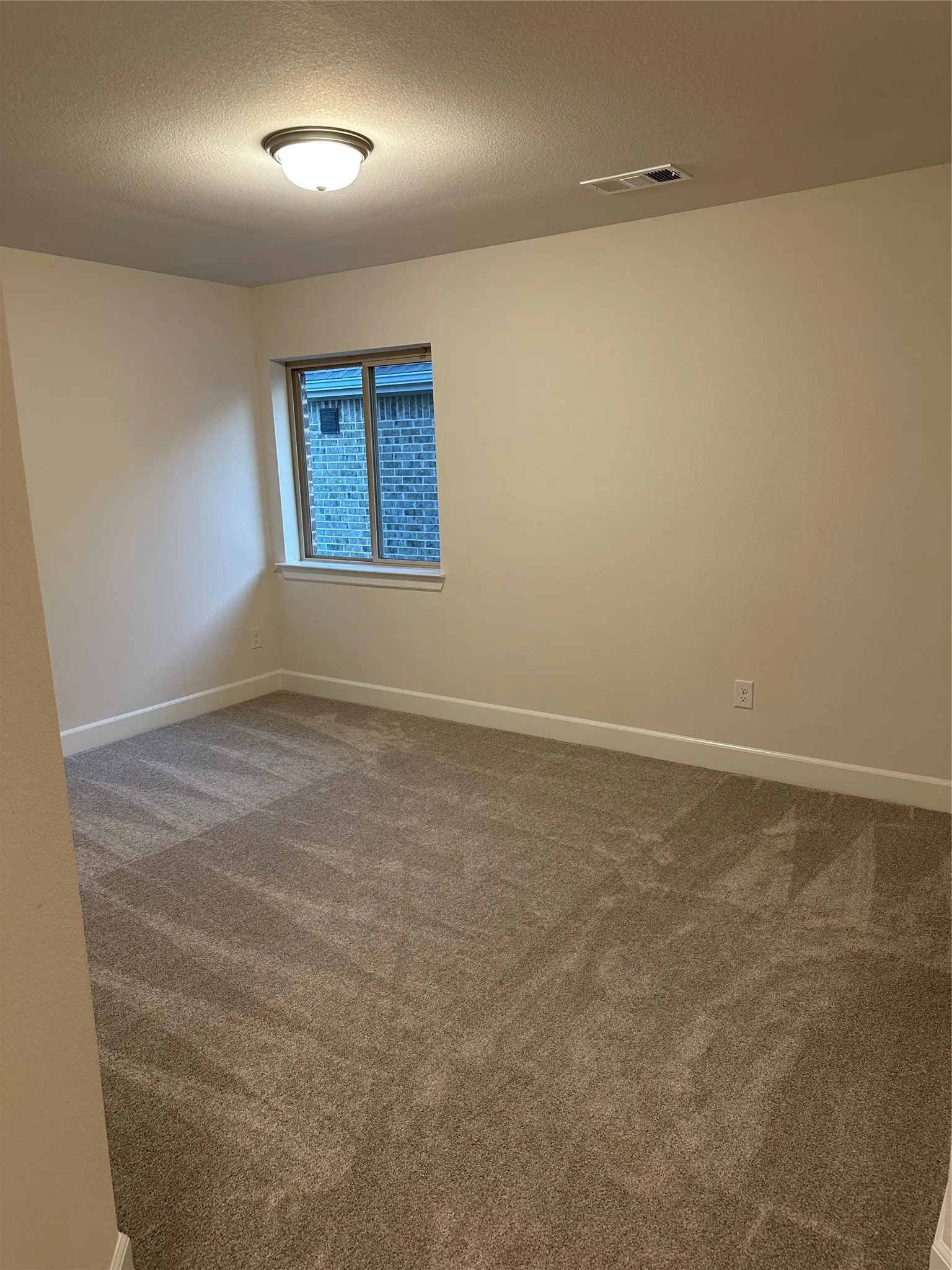 Single Family Residence For Rent in Denton County , 205 Texas Red Lane, Little Elm, Texas 75068, 5 Bedroom, 4 Bathroom, 2 Garage spaces, 3,229 Sqft, built in 2023, mls#21273181, Real Estate Agent in Little Elm, Homes For Rent in Denton county, Homes For Rent in Little Elm, Realtor in Little Elm Texas, Real Estate Brokerage Independent Realty Texas, Luminita Cordes Realtor