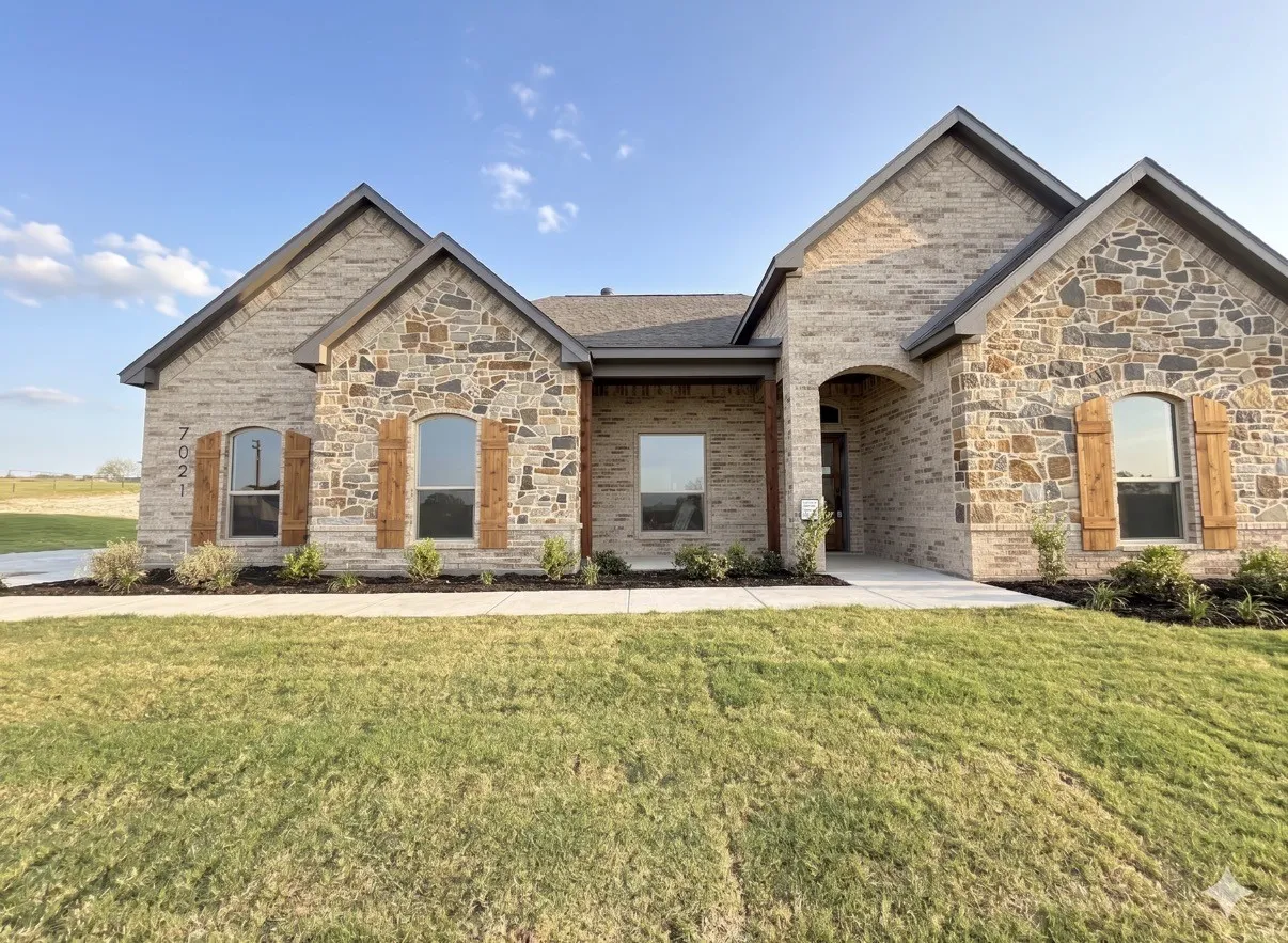 Single Family Residence For Sale in Parker County , 7021 Ranch View Place, Springtown, Texas 76082, 4 Bedroom, 2 Bathroom, 2 Garage spaces, 2,064 Sqft, built in 2026, mls#21273148, Real Estate Agent in Springtown, Homes For Sale in Parker county, Homes For Sale in Springtown, Realtor in Springtown Texas, Real Estate Brokerage Independent Realty Texas, Luminita Cordes Realtor