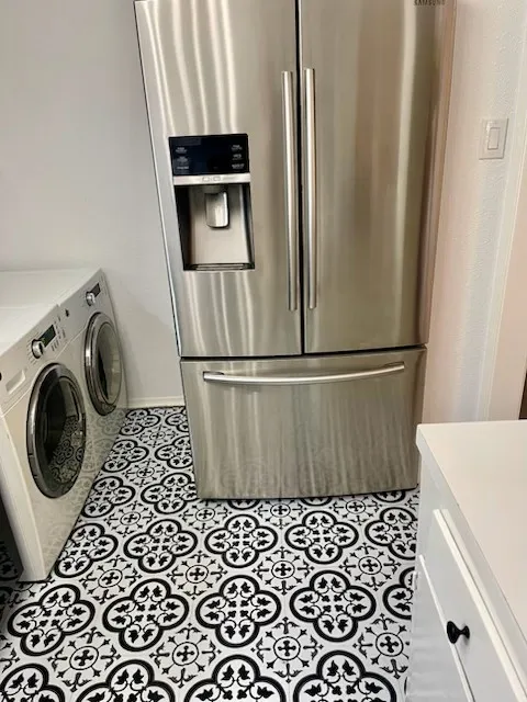 Condominium For Sale in Dallas County , 5212 Fleetwood Oaks Avenue 201 Bldg G, Dallas, Texas 75235, 1 Bedroom, 1 Bathroom, Garage spaces, 710 Sqft, built in 1963, mls#21271700, Real Estate Agent in Dallas, Homes For Sale in Dallas county, Homes For Sale in Dallas, Realtor in Dallas Texas, Real Estate Brokerage Independent Realty Texas, Luminita Cordes Realtor
