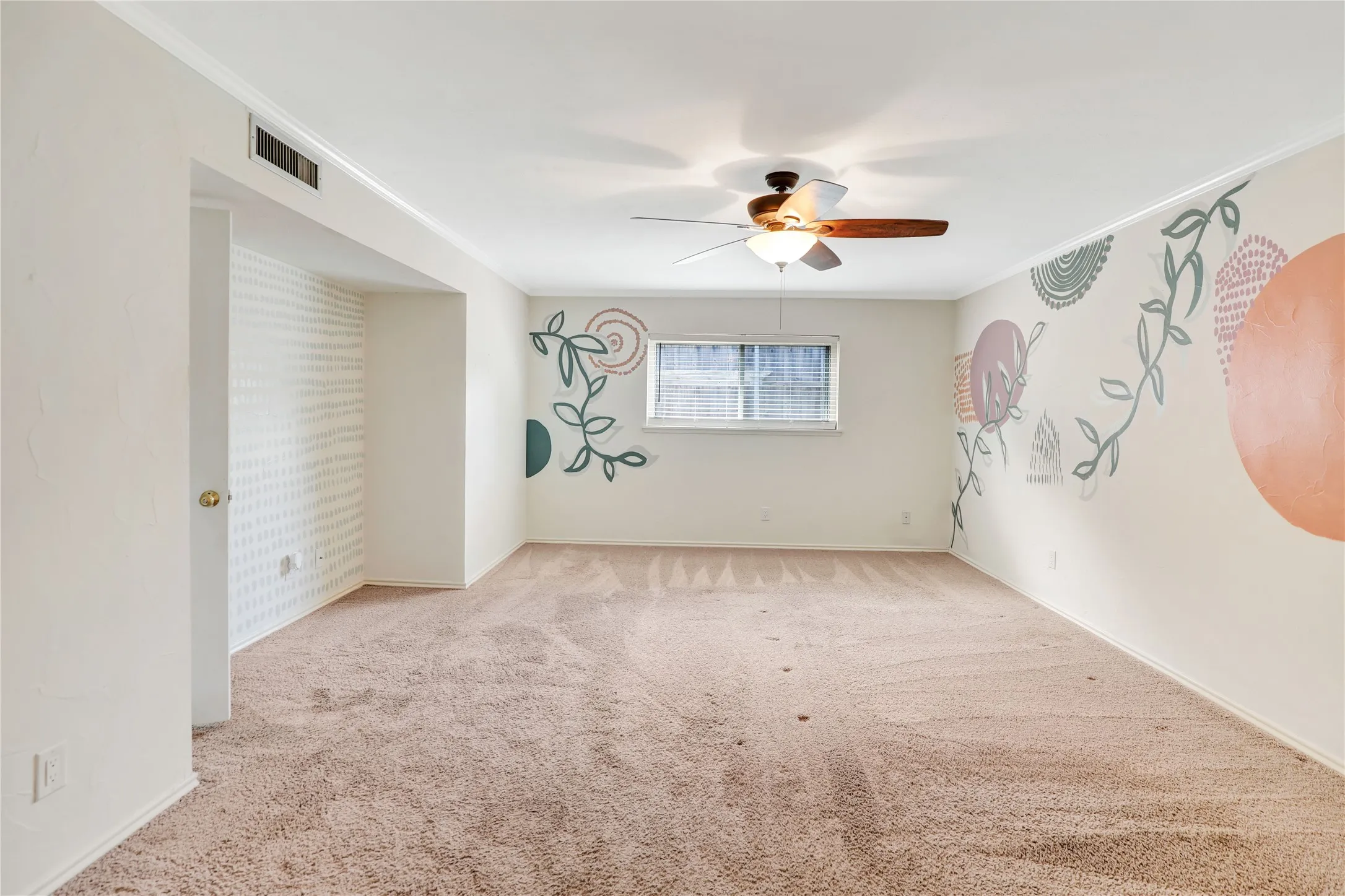 Single Family Residence For Sale in Collin County , 1113 Mossvine Drive, Plano, Texas 75023, 4 Bedroom, 2 Bathroom, 2 Garage spaces, 2,262 Sqft, built in 1974, mls#21271769, Real Estate Agent in Plano, Homes For Sale in Collin county, Homes For Sale in Plano, Realtor in Plano Texas, Real Estate Brokerage Independent Realty Texas, Luminita Cordes Realtor