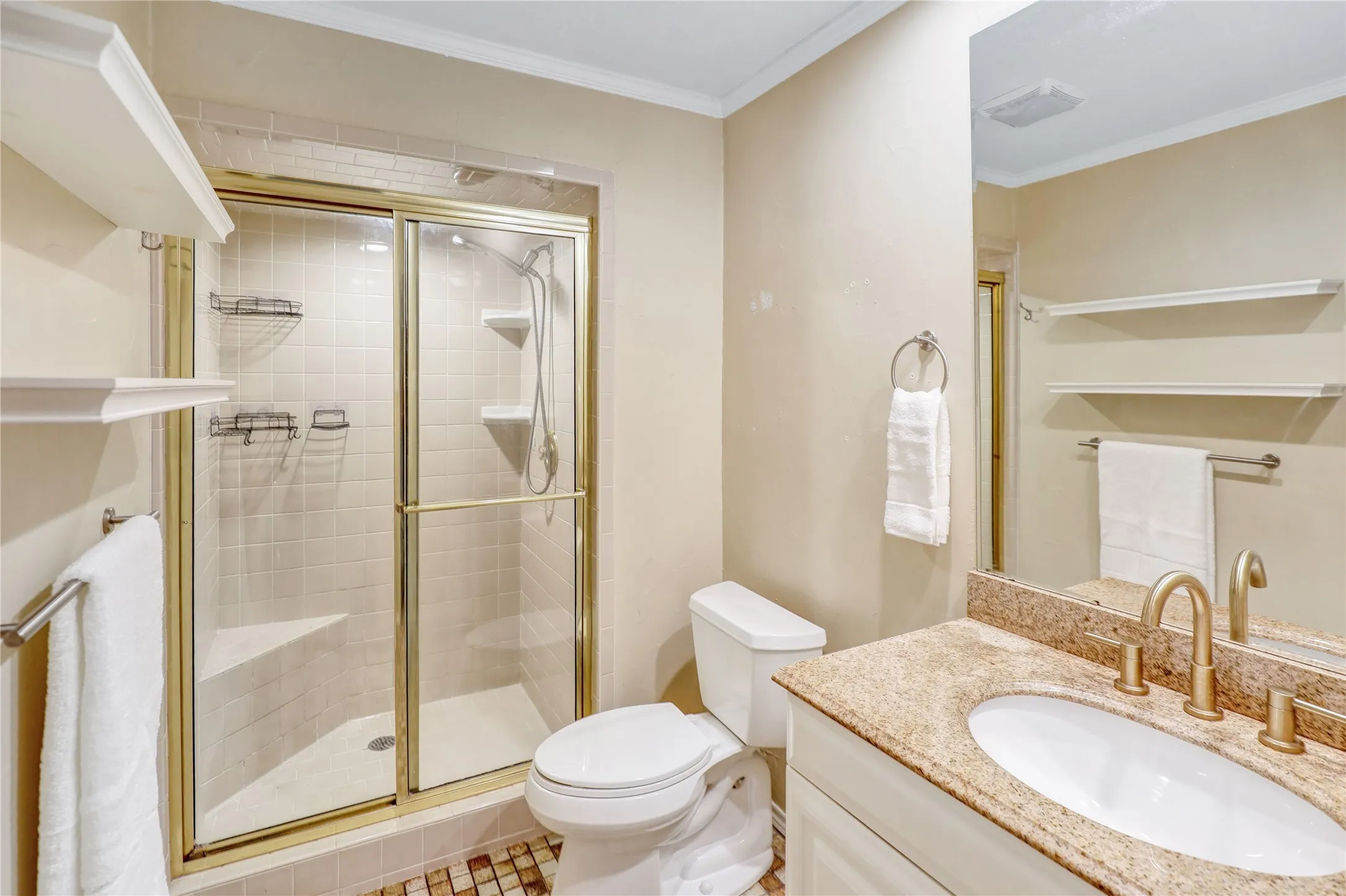 Single Family Residence For Sale in Collin County , 1113 Mossvine Drive, Plano, Texas 75023, 4 Bedroom, 2 Bathroom, 2 Garage spaces, 2,262 Sqft, built in 1974, mls#21271769, Real Estate Agent in Plano, Homes For Sale in Collin county, Homes For Sale in Plano, Realtor in Plano Texas, Real Estate Brokerage Independent Realty Texas, Luminita Cordes Realtor