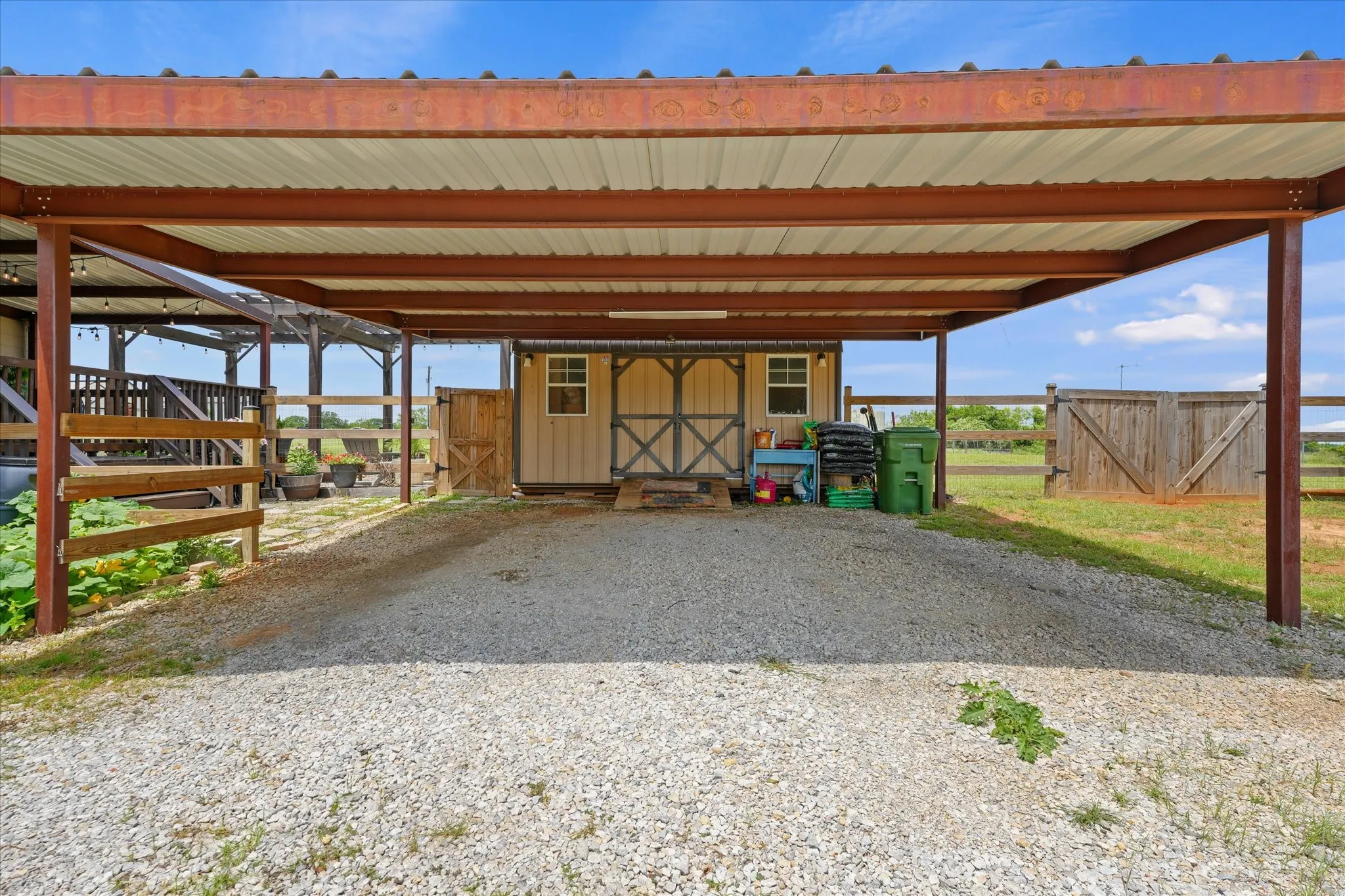 Single Family Residence For Sale in Wise County , 153 Mc Crae Lane, Boyd, Texas 76023, 3 Bedroom, 2 Bathroom, Garage spaces, 1,688 Sqft, built in 2018, mls#21273241, Real Estate Agent in Boyd, Homes For Sale in Wise county, Homes For Sale in Boyd, Realtor in Boyd Texas, Real Estate Brokerage Independent Realty Texas, Luminita Cordes Realtor