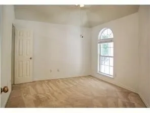 Single Family Residence For Rent in Dallas County , 907 Canal, Irving, Texas 75063, 3 Bedrooms, 3 Bathrooms, 2 Garage spaces, 1,763 Sqft, built in 1989, Price $2,500, mls#21272863, Real Estate Agent in Irving, Homes For Rent in Dallas county, Homes For Rent in Irving, Realtor in Irving Texas, Real Estate Brokerage Independent Realty Texas, Luminita Cordes Realtor