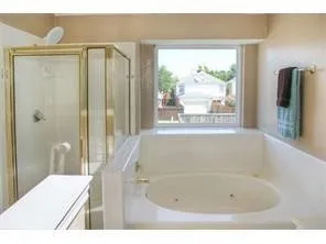 Single Family Residence For Rent in Dallas County , 907 Canal, Irving, Texas 75063, 3 Bedrooms, 3 Bathrooms, 2 Garage spaces, 1,763 Sqft, built in 1989, Price $2,500, mls#21272863, Real Estate Agent in Irving, Homes For Rent in Dallas county, Homes For Rent in Irving, Realtor in Irving Texas, Real Estate Brokerage Independent Realty Texas, Luminita Cordes Realtor
