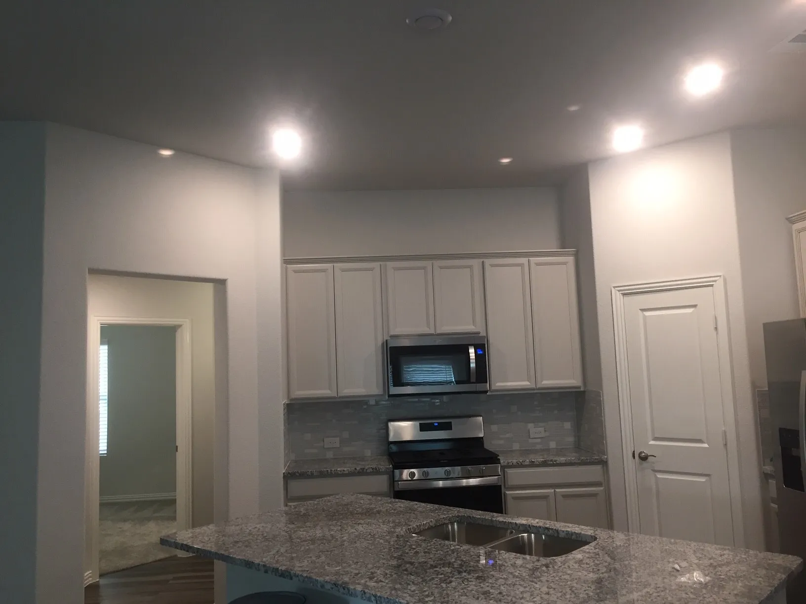 Single Family Residence For Rent in Denton County , 3113 Stallion Trail Way, Aubrey, Texas 76227, 4 Bedroom, 2 Bathroom, 2 Garage spaces, 2,155 Sqft, built in 2020, mls#21273098, Real Estate Agent in Aubrey, Homes For Rent in Denton county, Homes For Rent in Aubrey, Realtor in Aubrey Texas, Real Estate Brokerage Independent Realty Texas, Luminita Cordes Realtor