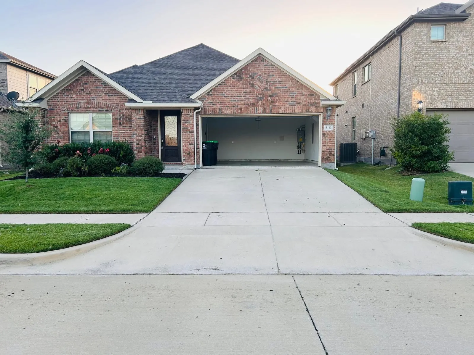 Single Family Residence For Rent in Denton County , 3113 Stallion Trail Way, Aubrey, Texas 76227, 4 Bedroom, 2 Bathroom, 2 Garage spaces, 2,155 Sqft, built in 2020, mls#21273098, Real Estate Agent in Aubrey, Homes For Rent in Denton county, Homes For Rent in Aubrey, Realtor in Aubrey Texas, Real Estate Brokerage Independent Realty Texas, Luminita Cordes Realtor
