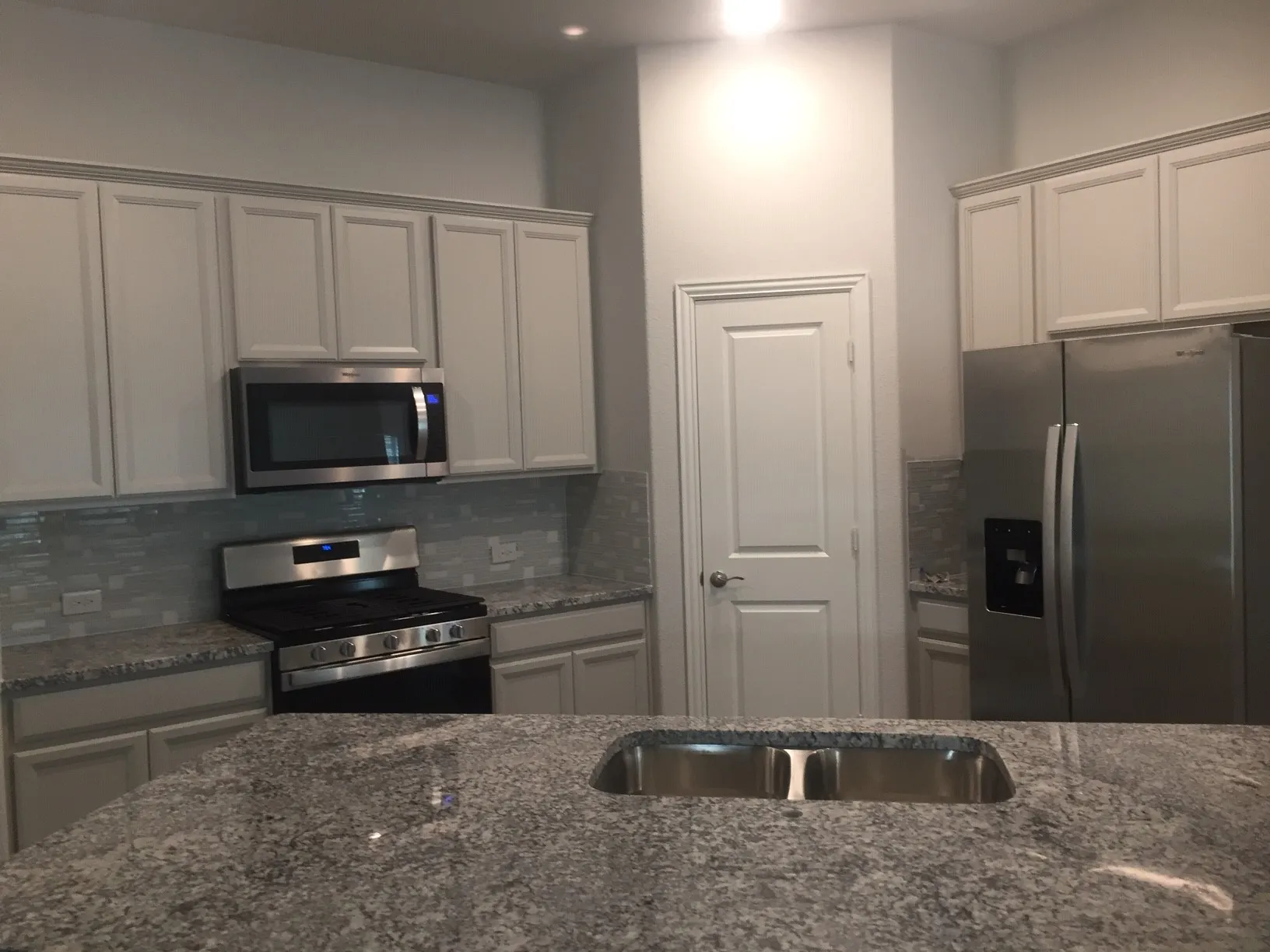 Single Family Residence For Rent in Denton County , 3113 Stallion Trail Way, Aubrey, Texas 76227, 4 Bedroom, 2 Bathroom, 2 Garage spaces, 2,155 Sqft, built in 2020, mls#21273098, Real Estate Agent in Aubrey, Homes For Rent in Denton county, Homes For Rent in Aubrey, Realtor in Aubrey Texas, Real Estate Brokerage Independent Realty Texas, Luminita Cordes Realtor