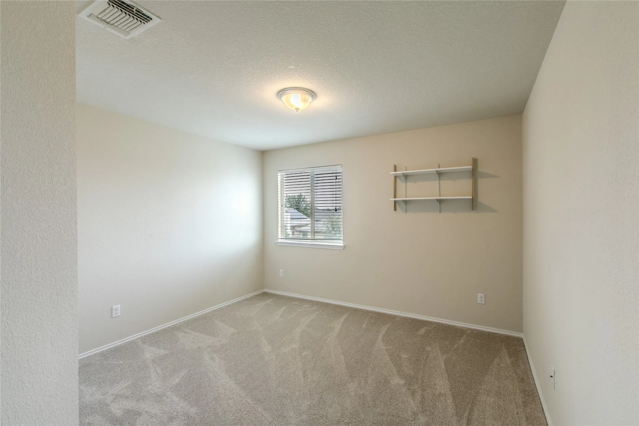 Single Family Residence For Sale in Mc Lennan County , 5412 TAMA Drive, Waco, Texas 76708, 4 Bedrooms, 3 Bathrooms, 2 Garage spaces, 1,922 Sqft, built in 2016, Price $287,900, mls#21273259, Real Estate Agent in Waco, Homes For Sale in Mc Lennan county, Homes For Sale in Waco, Realtor in Waco Texas, Real Estate Brokerage Independent Realty Texas, Luminita Cordes Realtor