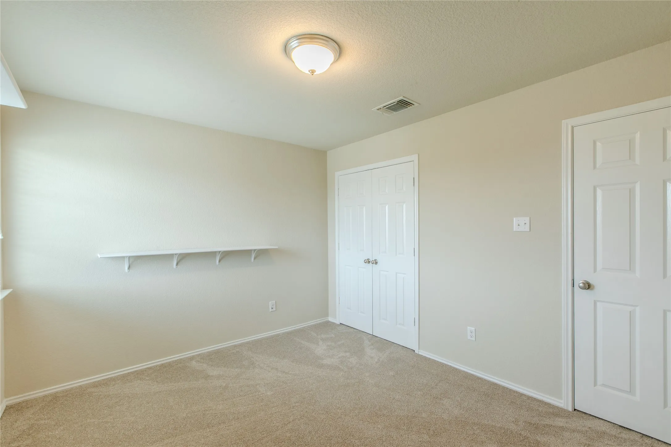 Single Family Residence For Sale in Mc Lennan County , 5412 TAMA Drive, Waco, Texas 76708, 4 Bedrooms, 3 Bathrooms, 2 Garage spaces, 1,922 Sqft, built in 2016, Price $287,900, mls#21273259, Real Estate Agent in Waco, Homes For Sale in Mc Lennan county, Homes For Sale in Waco, Realtor in Waco Texas, Real Estate Brokerage Independent Realty Texas, Luminita Cordes Realtor