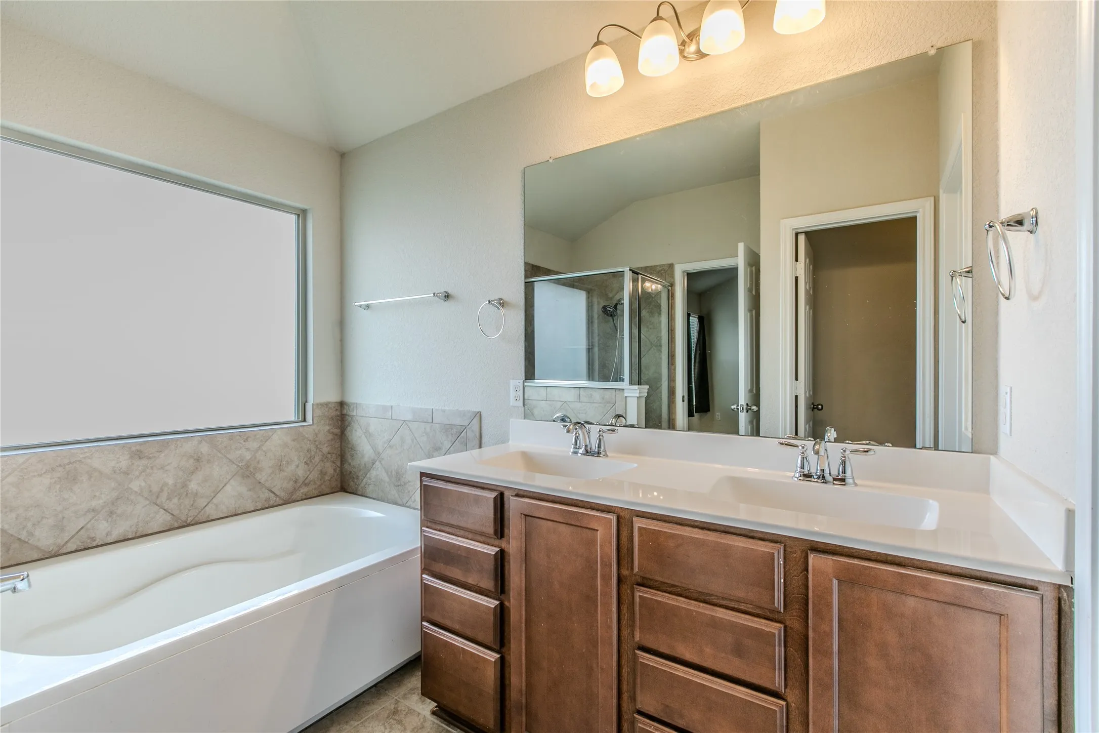 Single Family Residence For Sale in Mc Lennan County , 5412 TAMA Drive, Waco, Texas 76708, 4 Bedrooms, 3 Bathrooms, 2 Garage spaces, 1,922 Sqft, built in 2016, Price $287,900, mls#21273259, Real Estate Agent in Waco, Homes For Sale in Mc Lennan county, Homes For Sale in Waco, Realtor in Waco Texas, Real Estate Brokerage Independent Realty Texas, Luminita Cordes Realtor