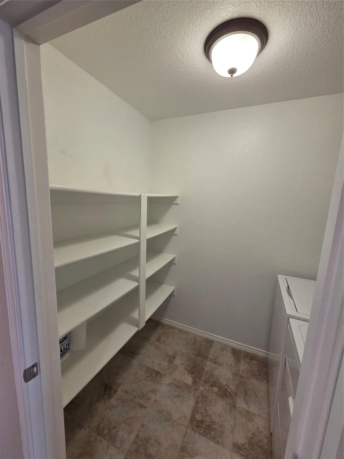 Single Family Residence For Rent in Tarrant County , 7504 Boat Wind Road, Fort Worth, Texas 76179, 3 Bedroom, 2 Bathroom, 2 Garage spaces, 1,924 Sqft, built in 2018, mls#21273300, Real Estate Agent in Fort Worth, Homes For Rent in Tarrant county, Homes For Rent in Fort Worth, Realtor in Fort Worth Texas, Real Estate Brokerage Independent Realty Texas, Luminita Cordes Realtor