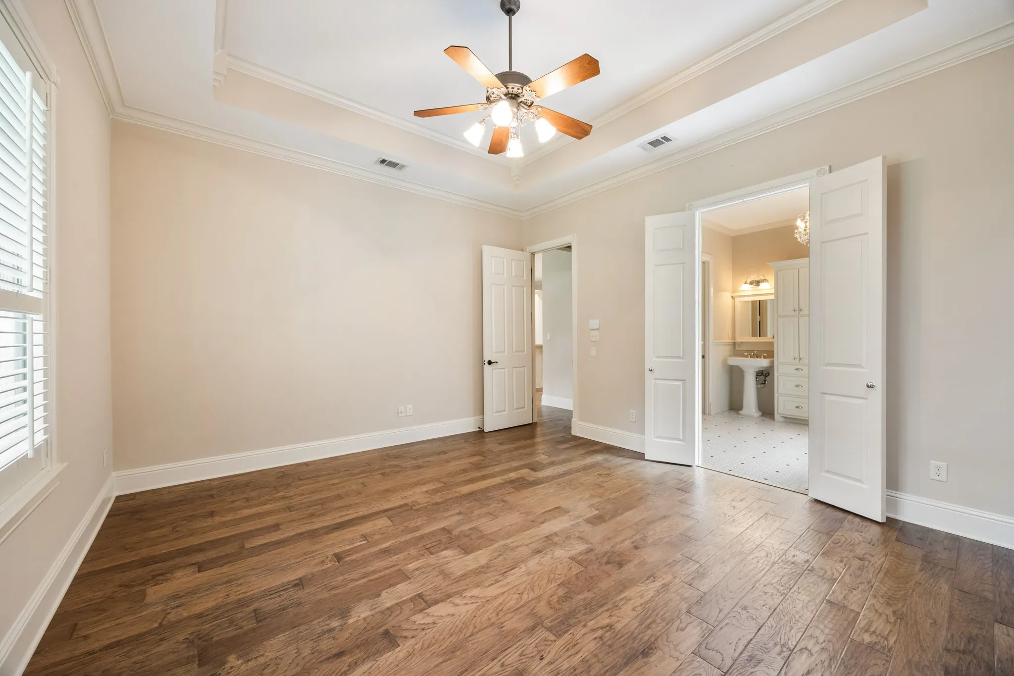 Single Family Residence For Sale in Rockwall County , 895 Ivy Lane, Rockwall, Texas 75087, 3 Bedroom, 3 Bathroom, 2 Garage spaces, 3,177 Sqft, built in 2007, mls#21273303, Real Estate Agent in Rockwall, Homes For Sale in Rockwall county, Homes For Sale in Rockwall, Realtor in Rockwall Texas, Real Estate Brokerage Independent Realty Texas, Luminita Cordes Realtor