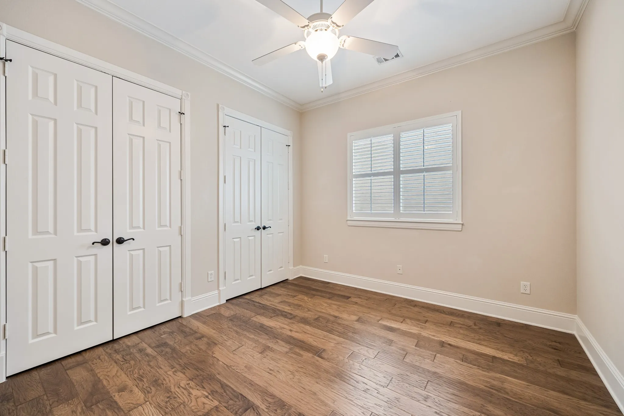 Single Family Residence For Sale in Rockwall County , 895 Ivy Lane, Rockwall, Texas 75087, 3 Bedroom, 3 Bathroom, 2 Garage spaces, 3,177 Sqft, built in 2007, mls#21273303, Real Estate Agent in Rockwall, Homes For Sale in Rockwall county, Homes For Sale in Rockwall, Realtor in Rockwall Texas, Real Estate Brokerage Independent Realty Texas, Luminita Cordes Realtor