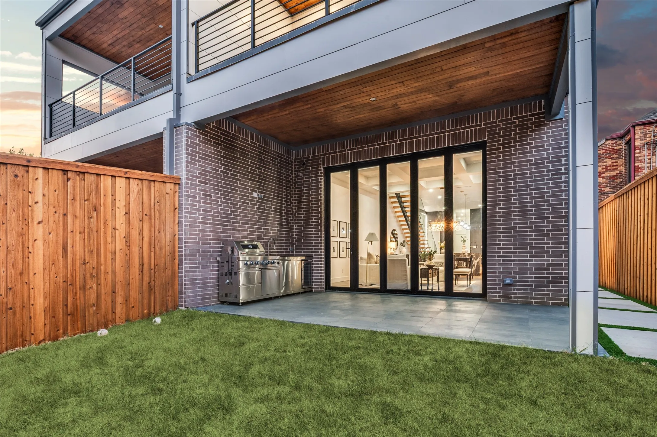 Townhouse For Sale in Dallas County , 4044 Hawthorne Avenue, Dallas, Texas 75219, 4 Bedroom, 6 Bathroom, 2 Garage spaces, 4,342 Sqft, built in 2026, mls#21258330, Real Estate Agent in Dallas, Homes For Sale in Dallas county, Homes For Sale in Dallas, Realtor in Dallas Texas, Real Estate Brokerage Independent Realty Texas, Luminita Cordes Realtor