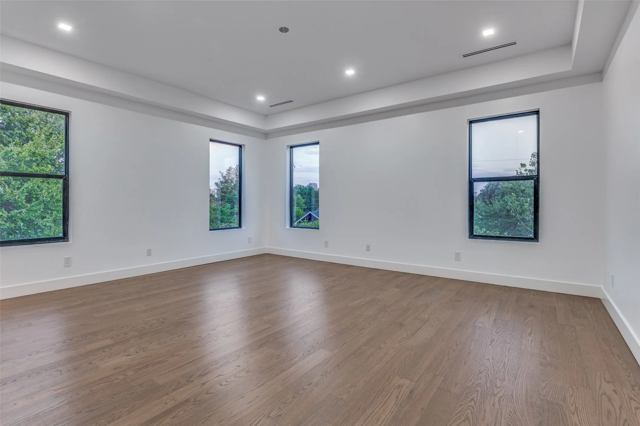 Townhouse For Sale in Dallas County , 4044 Hawthorne Avenue, Dallas, Texas 75219, 4 Bedroom, 6 Bathroom, 2 Garage spaces, 4,342 Sqft, built in 2026, mls#21258330, Real Estate Agent in Dallas, Homes For Sale in Dallas county, Homes For Sale in Dallas, Realtor in Dallas Texas, Real Estate Brokerage Independent Realty Texas, Luminita Cordes Realtor