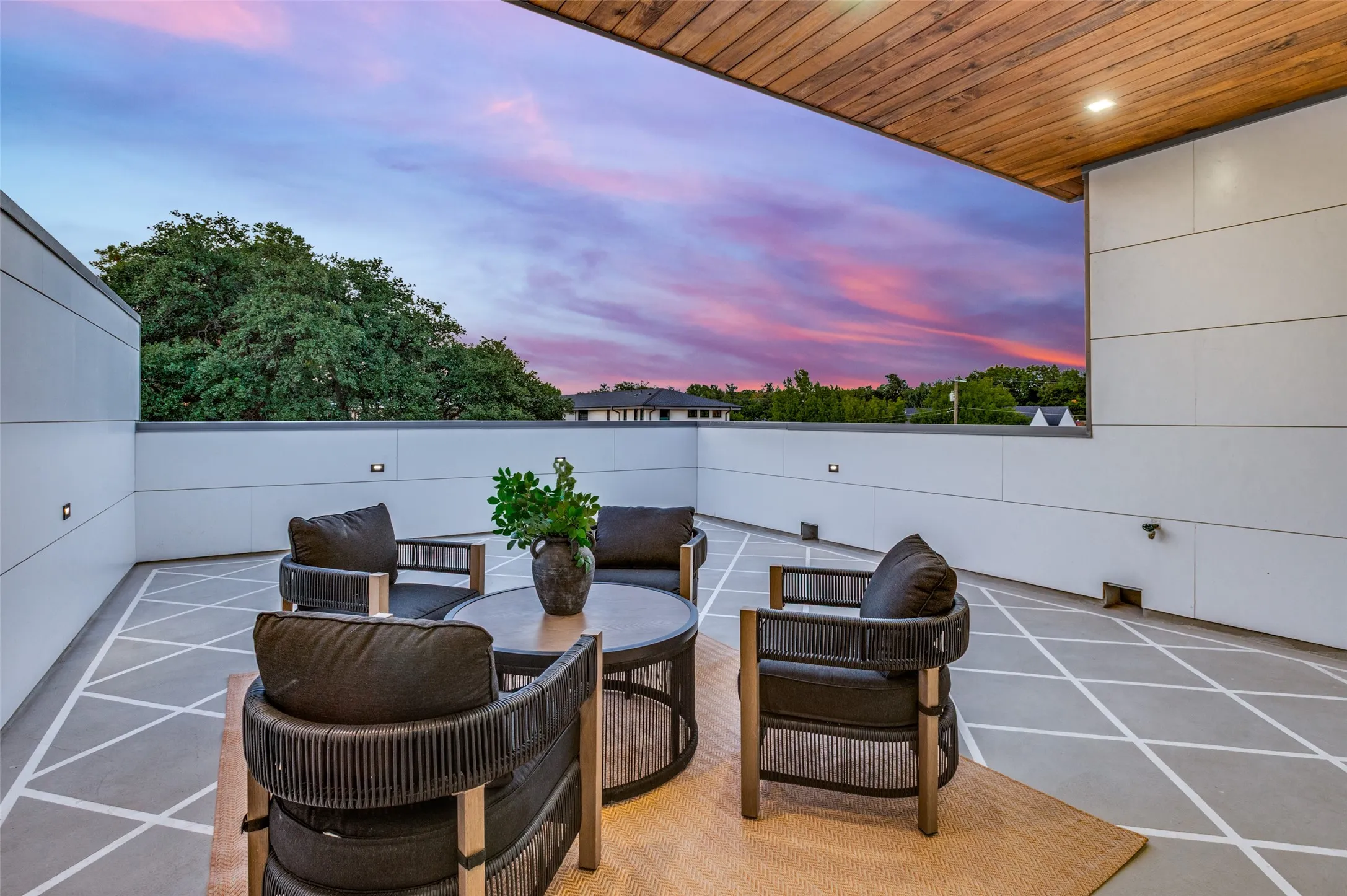 Townhouse For Sale in Dallas County , 4044 Hawthorne Avenue, Dallas, Texas 75219, 4 Bedroom, 6 Bathroom, 2 Garage spaces, 4,342 Sqft, built in 2026, mls#21258330, Real Estate Agent in Dallas, Homes For Sale in Dallas county, Homes For Sale in Dallas, Realtor in Dallas Texas, Real Estate Brokerage Independent Realty Texas, Luminita Cordes Realtor