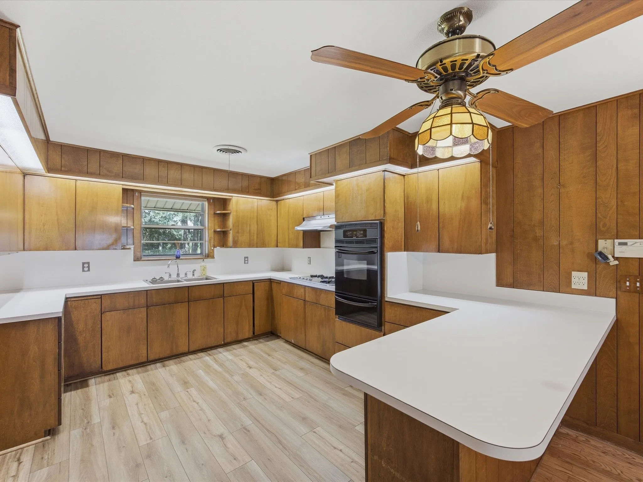 Single Family Residence For Sale in Montague County , 7642 Tx-175, Montague, Texas 76251, 3 Bedroom, 2 Bathroom, 2 Garage spaces, 1,507 Sqft, built in 0, mls#21271848, Real Estate Agent in Montague, Homes For Sale in Montague county, Homes For Sale in Montague, Realtor in Montague Texas, Real Estate Brokerage Independent Realty Texas, Luminita Cordes Realtor