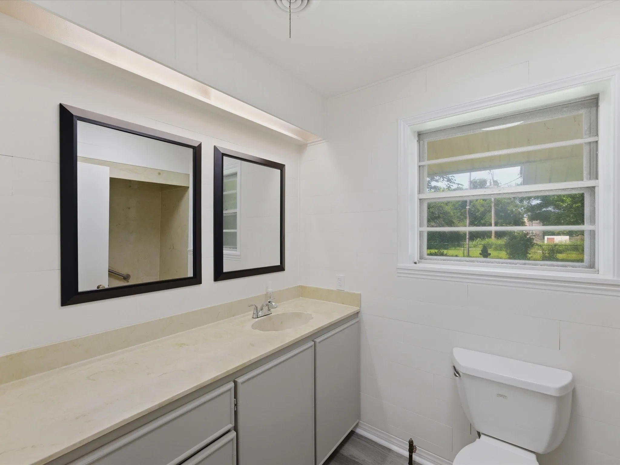 Single Family Residence For Sale in Montague County , 7642 Tx-175, Montague, Texas 76251, 3 Bedroom, 2 Bathroom, 2 Garage spaces, 1,507 Sqft, built in 0, mls#21271848, Real Estate Agent in Montague, Homes For Sale in Montague county, Homes For Sale in Montague, Realtor in Montague Texas, Real Estate Brokerage Independent Realty Texas, Luminita Cordes Realtor