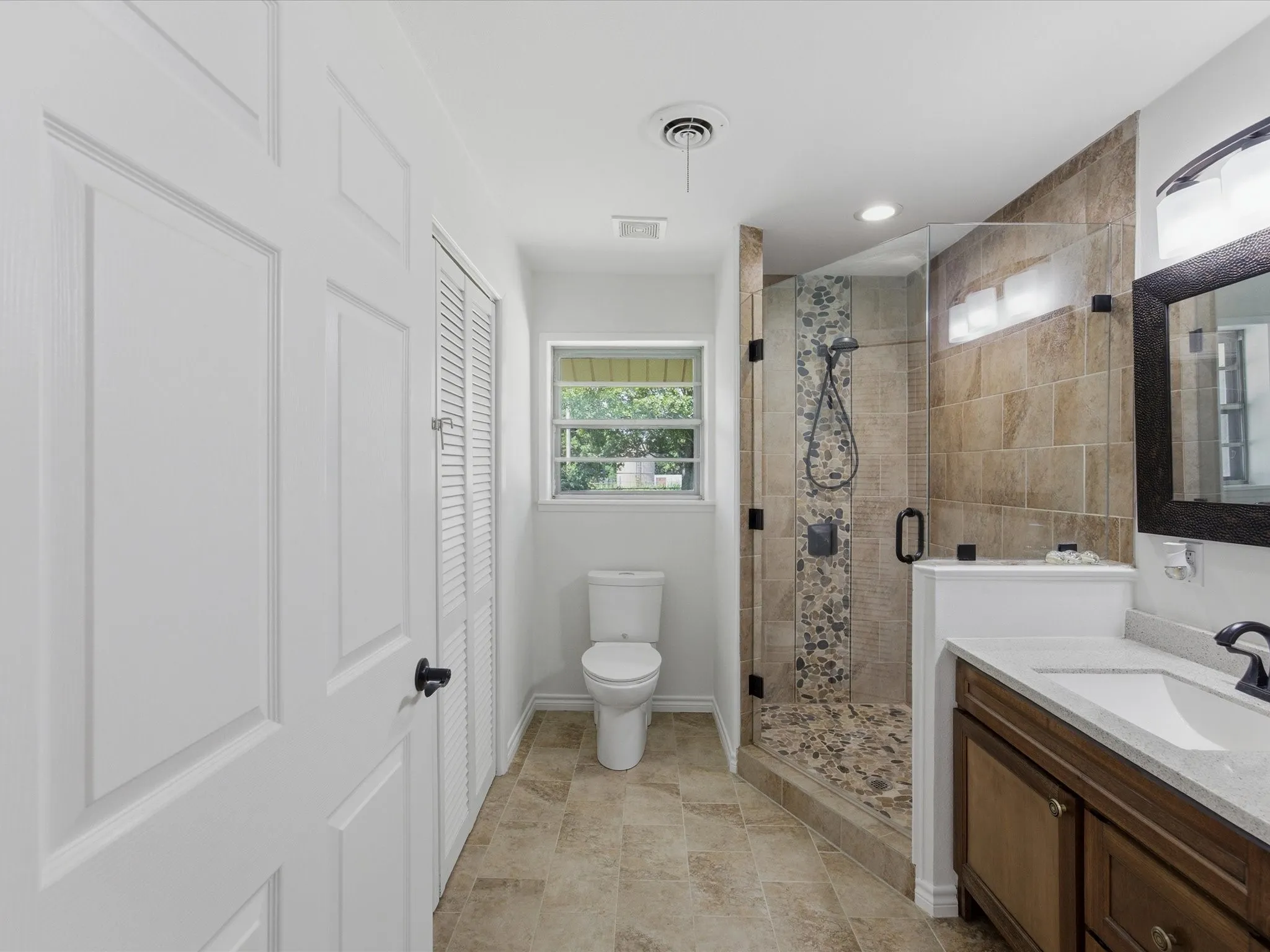 Single Family Residence For Sale in Montague County , 7642 Tx-175, Montague, Texas 76251, 3 Bedroom, 2 Bathroom, 2 Garage spaces, 1,507 Sqft, built in 0, mls#21271848, Real Estate Agent in Montague, Homes For Sale in Montague county, Homes For Sale in Montague, Realtor in Montague Texas, Real Estate Brokerage Independent Realty Texas, Luminita Cordes Realtor
