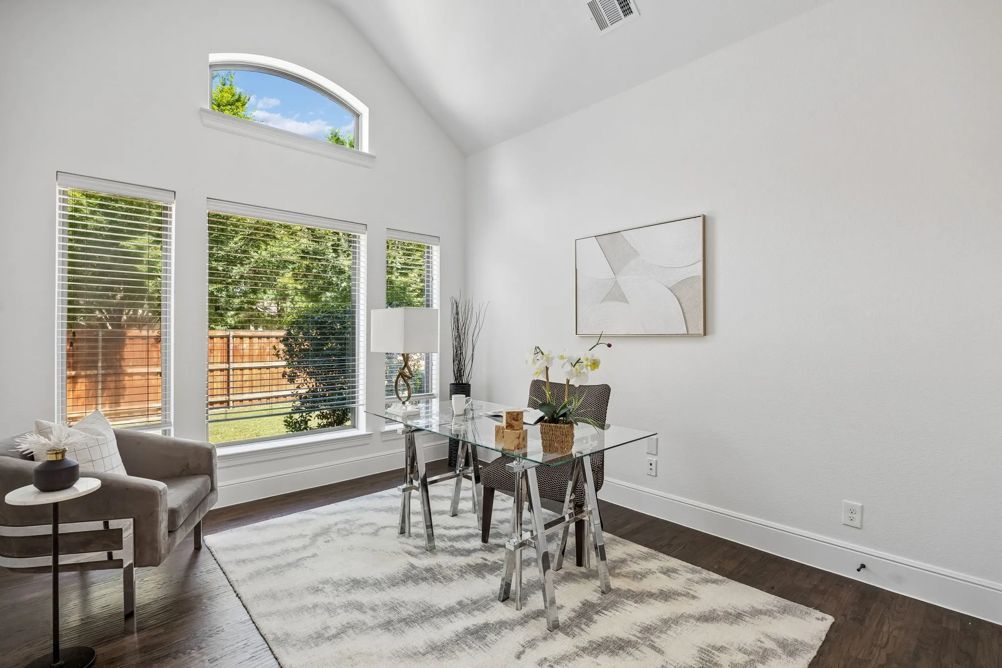Single Family Residence For Sale in Tarrant County , 2601 Fairhill Lane, Flower Mound, Texas 75022, 4 Bedroom, 5 Bathroom, 3 Garage spaces, 4,100 Sqft, built in 2015, mls#21271557, Real Estate Agent in Flower Mound, Homes For Sale in Tarrant county, Homes For Sale in Flower Mound, Realtor in Flower Mound Texas, Real Estate Brokerage Independent Realty Texas, Luminita Cordes Realtor