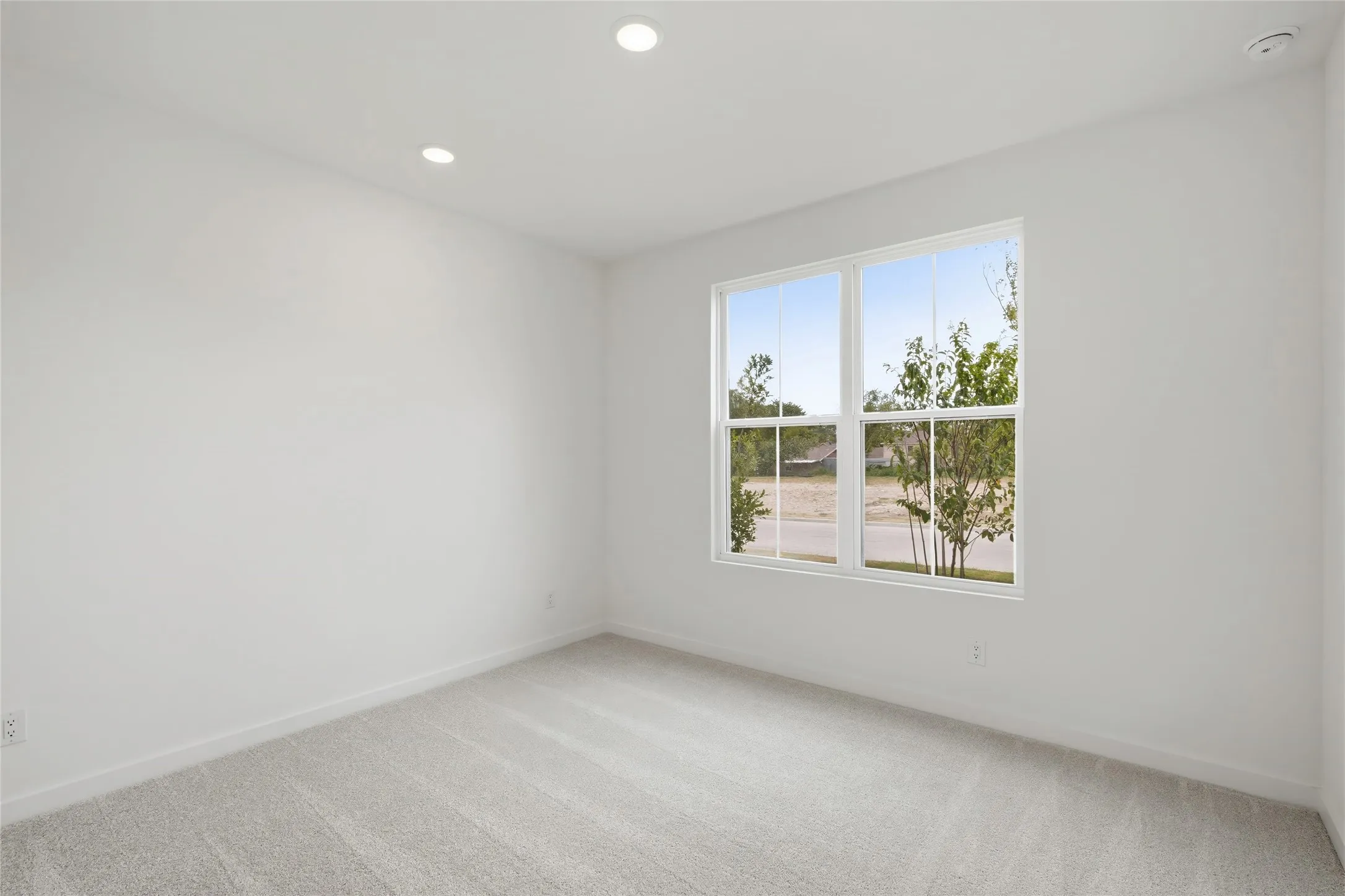 Single Family Residence For Sale in Tarrant County , 4620 Commack Drive, Fort Worth, Texas 76135, 5 Bedroom, 3 Bathroom, 2 Garage spaces, 3,043 Sqft, built in 2026, mls#21273350, Real Estate Agent in Fort Worth, Homes For Sale in Tarrant county, Homes For Sale in Fort Worth, Realtor in Fort Worth Texas, Real Estate Brokerage Independent Realty Texas, Luminita Cordes Realtor