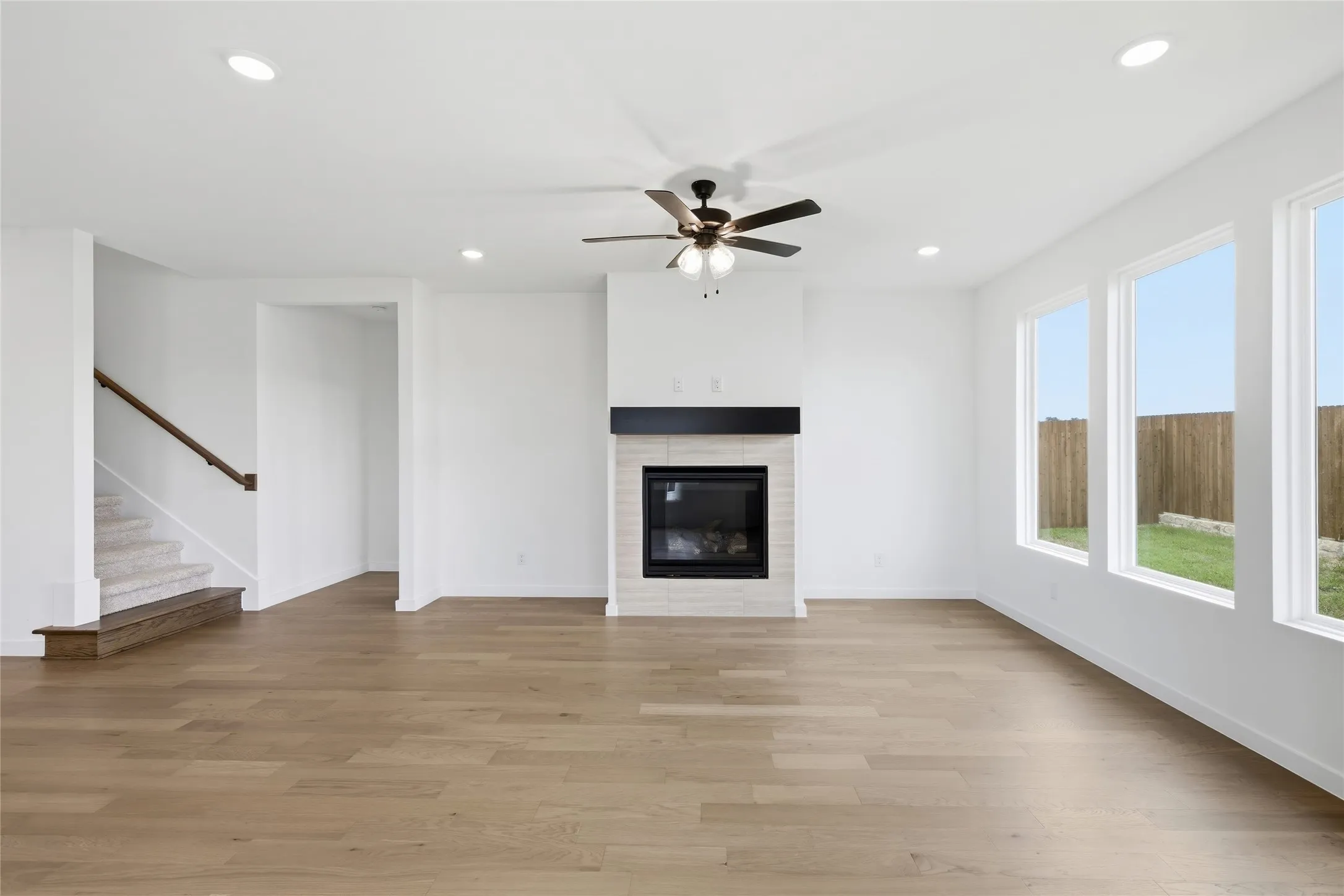 Single Family Residence For Sale in Tarrant County , 4620 Commack Drive, Fort Worth, Texas 76135, 5 Bedroom, 3 Bathroom, 2 Garage spaces, 3,043 Sqft, built in 2026, mls#21273350, Real Estate Agent in Fort Worth, Homes For Sale in Tarrant county, Homes For Sale in Fort Worth, Realtor in Fort Worth Texas, Real Estate Brokerage Independent Realty Texas, Luminita Cordes Realtor