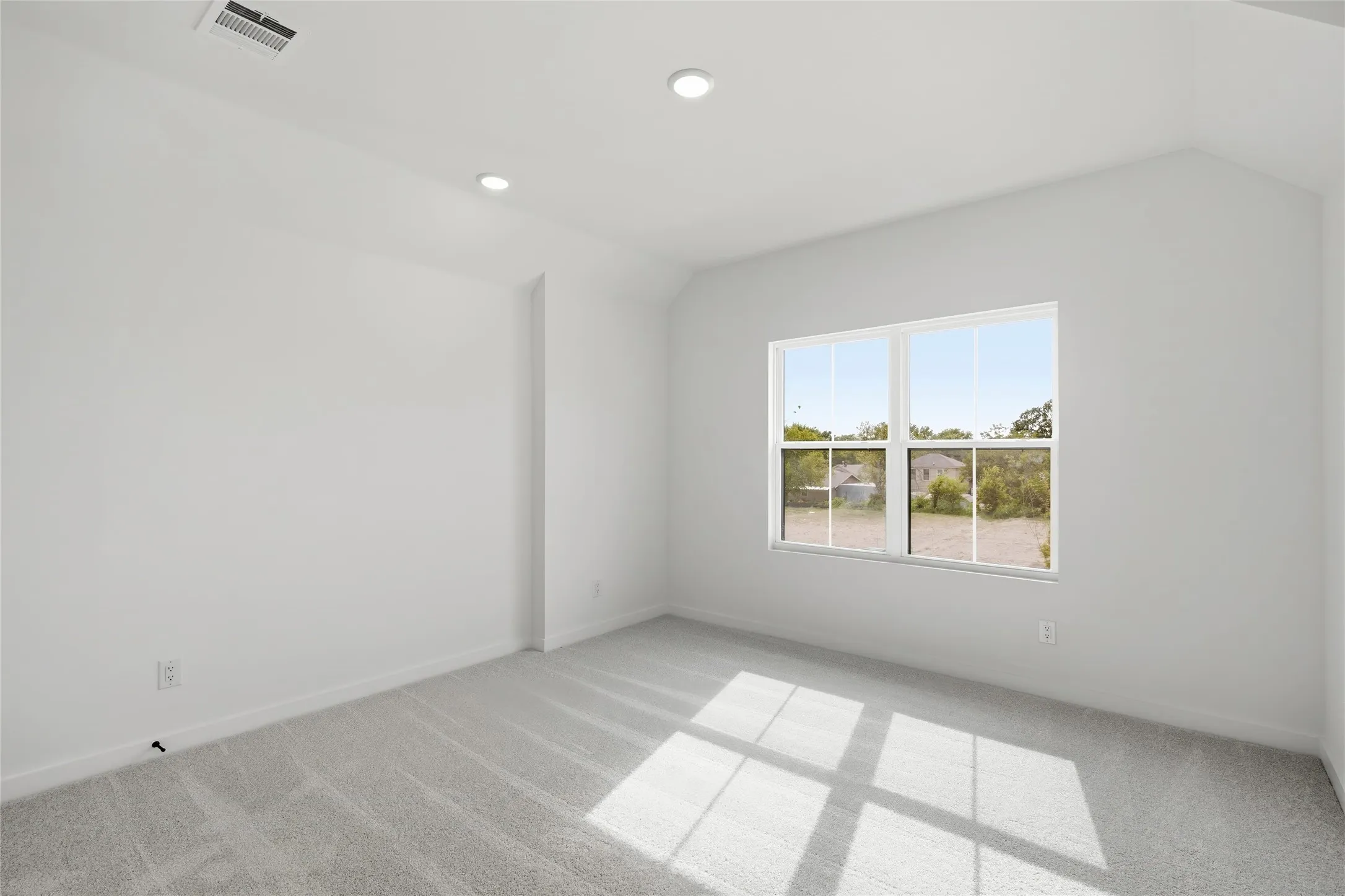 Single Family Residence For Sale in Tarrant County , 4620 Commack Drive, Fort Worth, Texas 76135, 5 Bedroom, 3 Bathroom, 2 Garage spaces, 3,043 Sqft, built in 2026, mls#21273350, Real Estate Agent in Fort Worth, Homes For Sale in Tarrant county, Homes For Sale in Fort Worth, Realtor in Fort Worth Texas, Real Estate Brokerage Independent Realty Texas, Luminita Cordes Realtor