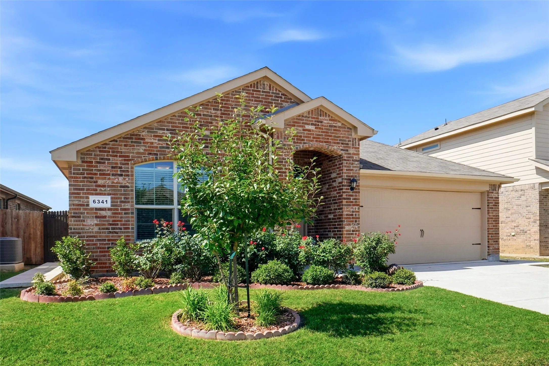 Single Family Residence For Sale in Tarrant County , 6341 Porthole Lane, Fort Worth, Texas 76179, 4 Bedroom, 2 Bathroom, 2 Garage spaces, 1,587 Sqft, built in 2018, mls#21273164, Real Estate Agent in Fort Worth, Homes For Sale in Tarrant county, Homes For Sale in Fort Worth, Realtor in Fort Worth Texas, Real Estate Brokerage Independent Realty Texas, Luminita Cordes Realtor