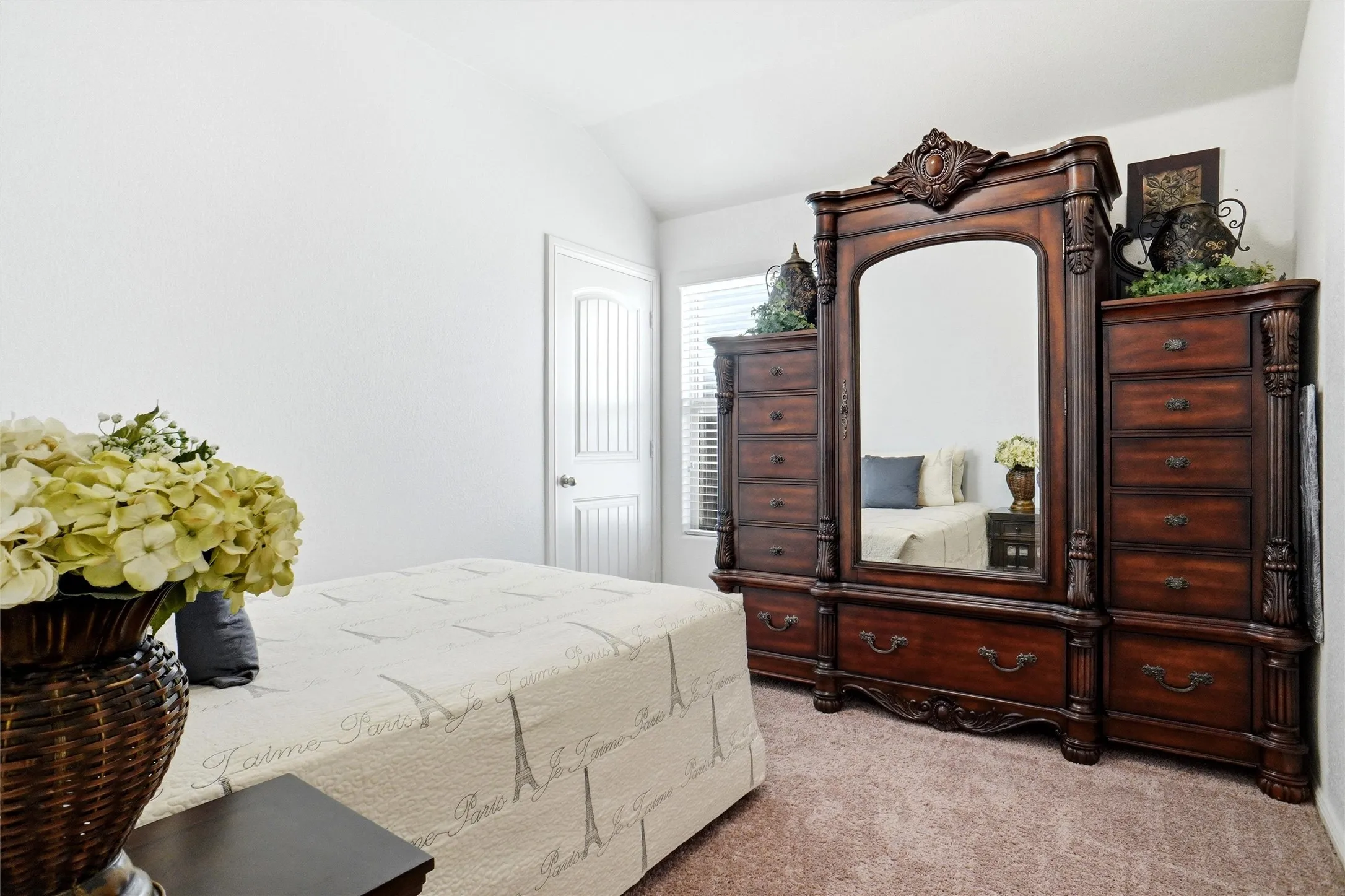 Single Family Residence For Sale in Tarrant County , 6341 Porthole Lane, Fort Worth, Texas 76179, 4 Bedroom, 2 Bathroom, 2 Garage spaces, 1,587 Sqft, built in 2018, mls#21273164, Real Estate Agent in Fort Worth, Homes For Sale in Tarrant county, Homes For Sale in Fort Worth, Realtor in Fort Worth Texas, Real Estate Brokerage Independent Realty Texas, Luminita Cordes Realtor