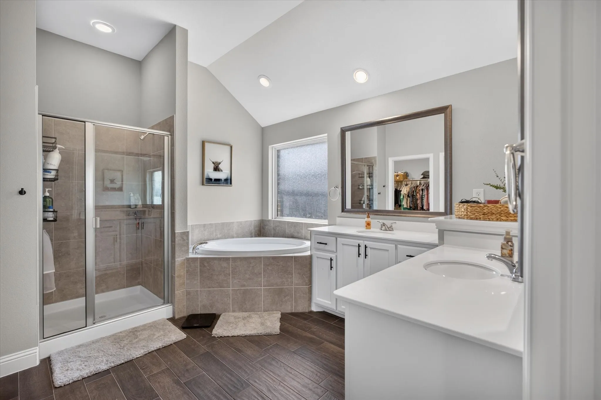 Single Family Residence For Sale in Denton County , 1455 Radecke Road, Krum, Texas 76249, 4 Bedroom, 3 Bathroom, 2 Garage spaces, 2,661 Sqft, built in 2020, mls#21273355, Real Estate Agent in Krum, Homes For Sale in Denton county, Homes For Sale in Krum, Realtor in Krum Texas, Real Estate Brokerage Independent Realty Texas, Luminita Cordes Realtor