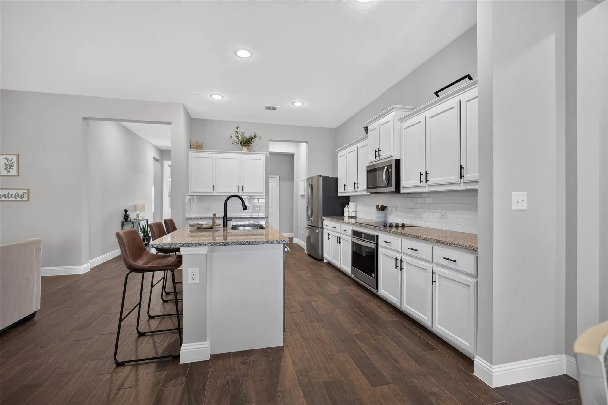 Single Family Residence For Sale in Denton County , 1455 Radecke Road, Krum, Texas 76249, 4 Bedroom, 3 Bathroom, 2 Garage spaces, 2,661 Sqft, built in 2020, mls#21273355, Real Estate Agent in Krum, Homes For Sale in Denton county, Homes For Sale in Krum, Realtor in Krum Texas, Real Estate Brokerage Independent Realty Texas, Luminita Cordes Realtor