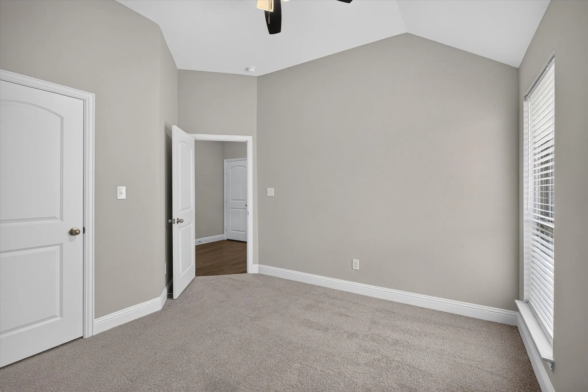 Single Family Residence For Sale in Denton County , 1455 Radecke Road, Krum, Texas 76249, 4 Bedroom, 3 Bathroom, 2 Garage spaces, 2,661 Sqft, built in 2020, mls#21273355, Real Estate Agent in Krum, Homes For Sale in Denton county, Homes For Sale in Krum, Realtor in Krum Texas, Real Estate Brokerage Independent Realty Texas, Luminita Cordes Realtor