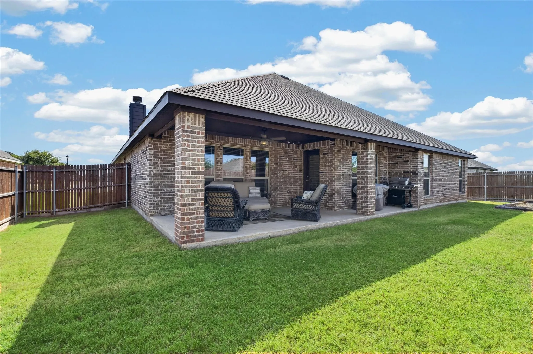 Single Family Residence For Sale in Denton County , 1455 Radecke Road, Krum, Texas 76249, 4 Bedroom, 3 Bathroom, 2 Garage spaces, 2,661 Sqft, built in 2020, mls#21273355, Real Estate Agent in Krum, Homes For Sale in Denton county, Homes For Sale in Krum, Realtor in Krum Texas, Real Estate Brokerage Independent Realty Texas, Luminita Cordes Realtor