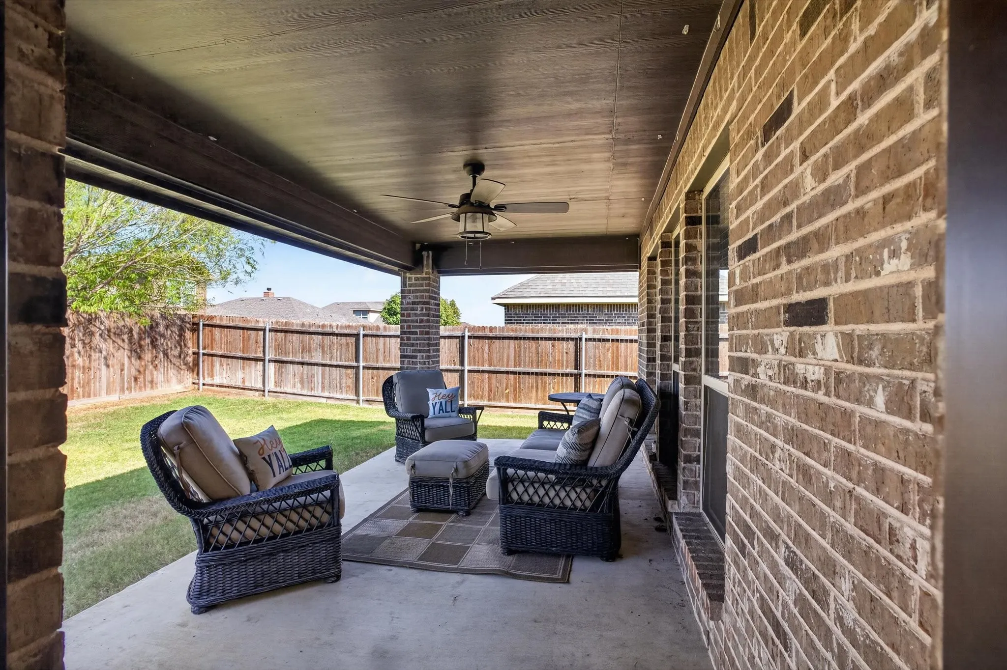 Single Family Residence For Sale in Denton County , 1455 Radecke Road, Krum, Texas 76249, 4 Bedroom, 3 Bathroom, 2 Garage spaces, 2,661 Sqft, built in 2020, mls#21273355, Real Estate Agent in Krum, Homes For Sale in Denton county, Homes For Sale in Krum, Realtor in Krum Texas, Real Estate Brokerage Independent Realty Texas, Luminita Cordes Realtor