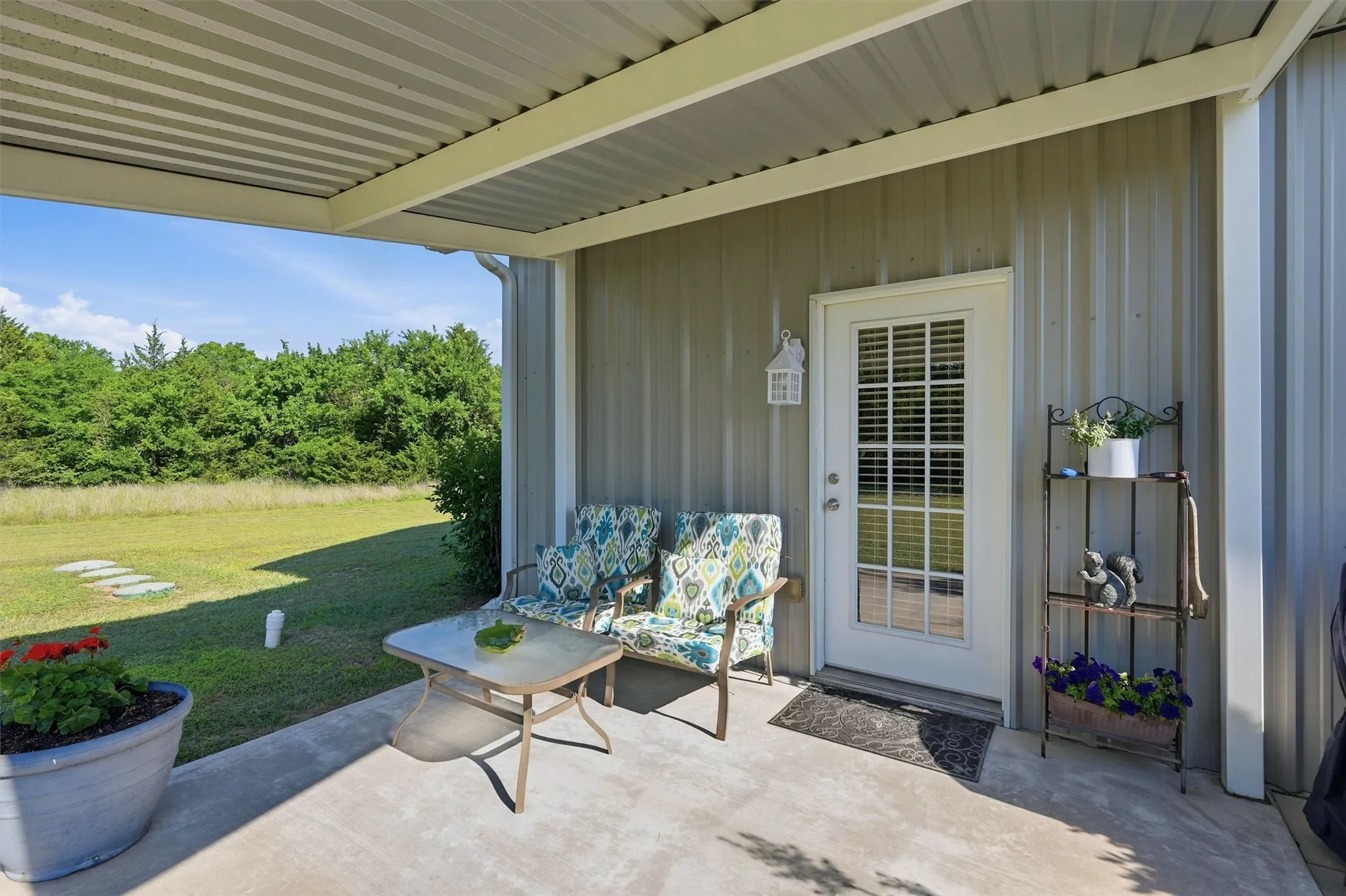 Single Family Residence For Sale in Collin County , 15656 State Highway 78 N, Blue Ridge, Texas 75424, 3 Bedroom, 2 Bathroom, 2 Garage spaces, 1,500 Sqft, built in 2015, mls#21266735, Real Estate Agent in Blue Ridge, Homes For Sale in Collin county, Homes For Sale in Blue Ridge, Realtor in Blue Ridge Texas, Real Estate Brokerage Independent Realty Texas, Luminita Cordes Realtor