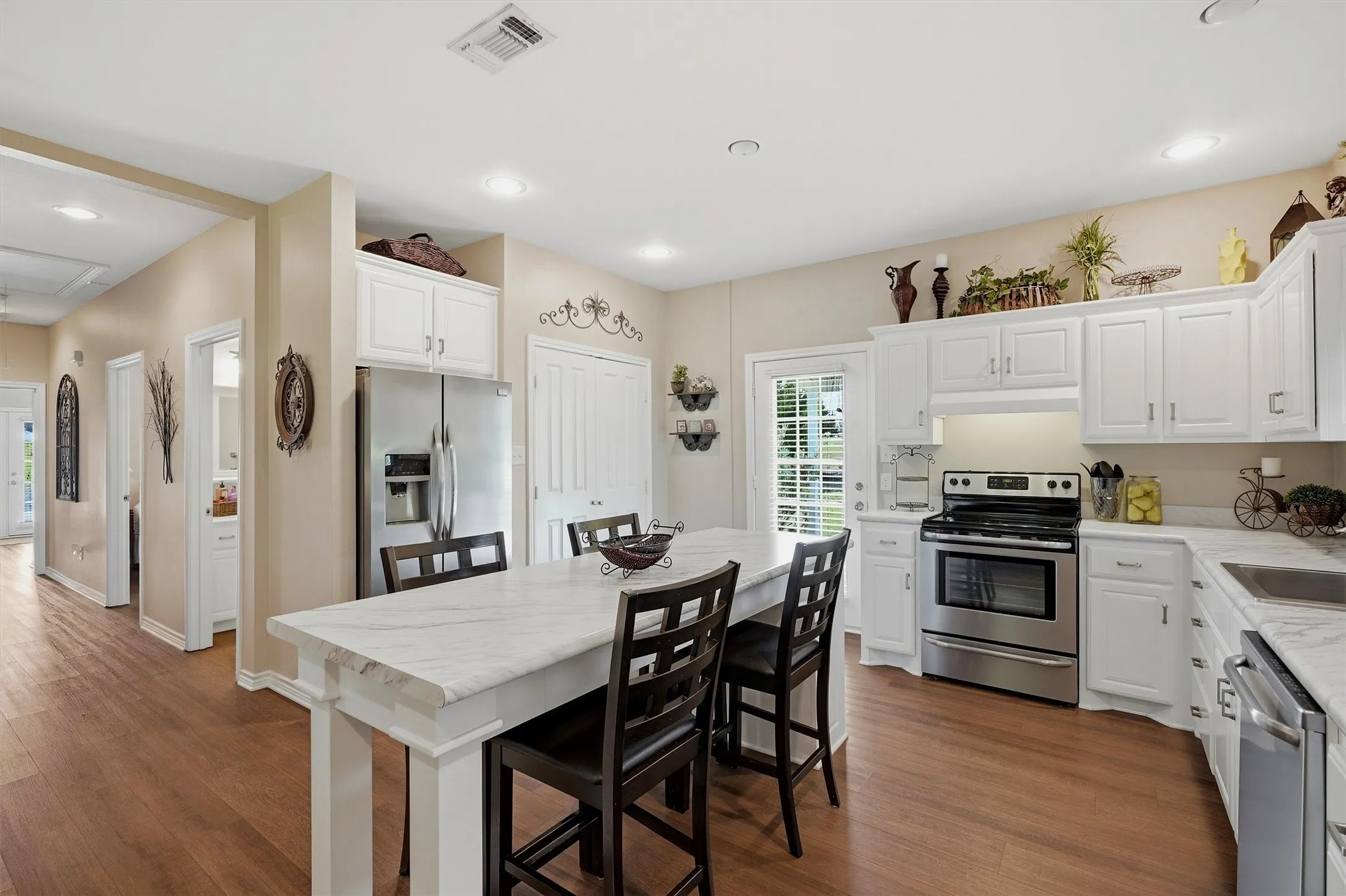 Single Family Residence For Sale in Collin County , 15656 State Highway 78 N, Blue Ridge, Texas 75424, 3 Bedroom, 2 Bathroom, 2 Garage spaces, 1,500 Sqft, built in 2015, mls#21266735, Real Estate Agent in Blue Ridge, Homes For Sale in Collin county, Homes For Sale in Blue Ridge, Realtor in Blue Ridge Texas, Real Estate Brokerage Independent Realty Texas, Luminita Cordes Realtor
