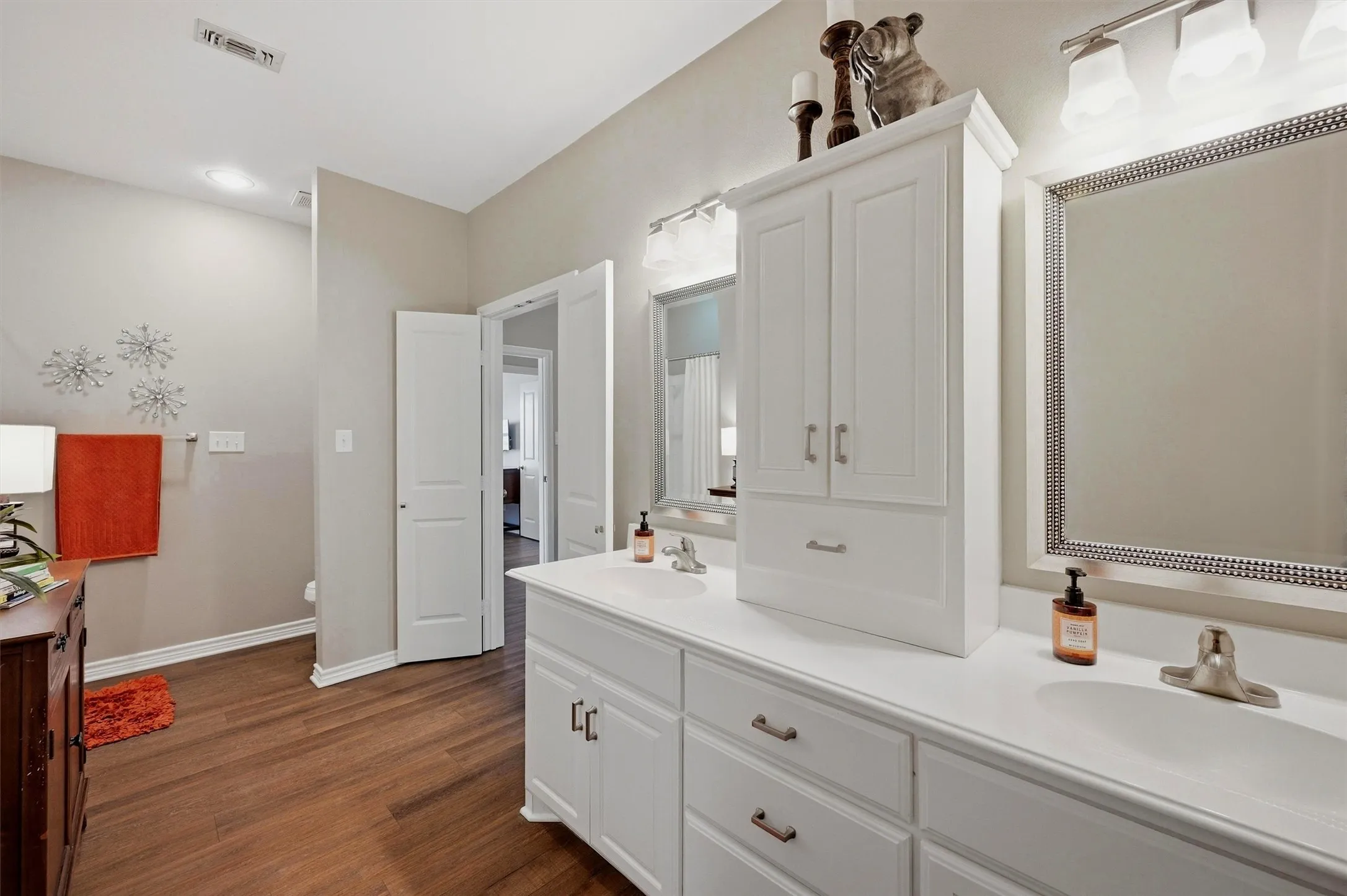 Single Family Residence For Sale in Collin County , 15656 State Highway 78 N, Blue Ridge, Texas 75424, 3 Bedroom, 2 Bathroom, 2 Garage spaces, 1,500 Sqft, built in 2015, mls#21266735, Real Estate Agent in Blue Ridge, Homes For Sale in Collin county, Homes For Sale in Blue Ridge, Realtor in Blue Ridge Texas, Real Estate Brokerage Independent Realty Texas, Luminita Cordes Realtor