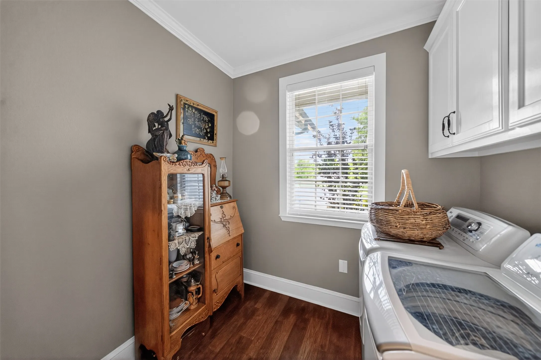 Single Family Residence For Sale in Rains County , 954 RS County Road 4261, Emory, Texas 75440, 3 Bedroom, 2 Bathroom, 1 Garage spaces, 1,959 Sqft, built in 2019, mls#21227506, Real Estate Agent in Emory, Homes For Sale in Rains county, Homes For Sale in Emory, Realtor in Emory Texas, Real Estate Brokerage Independent Realty Texas, Luminita Cordes Realtor