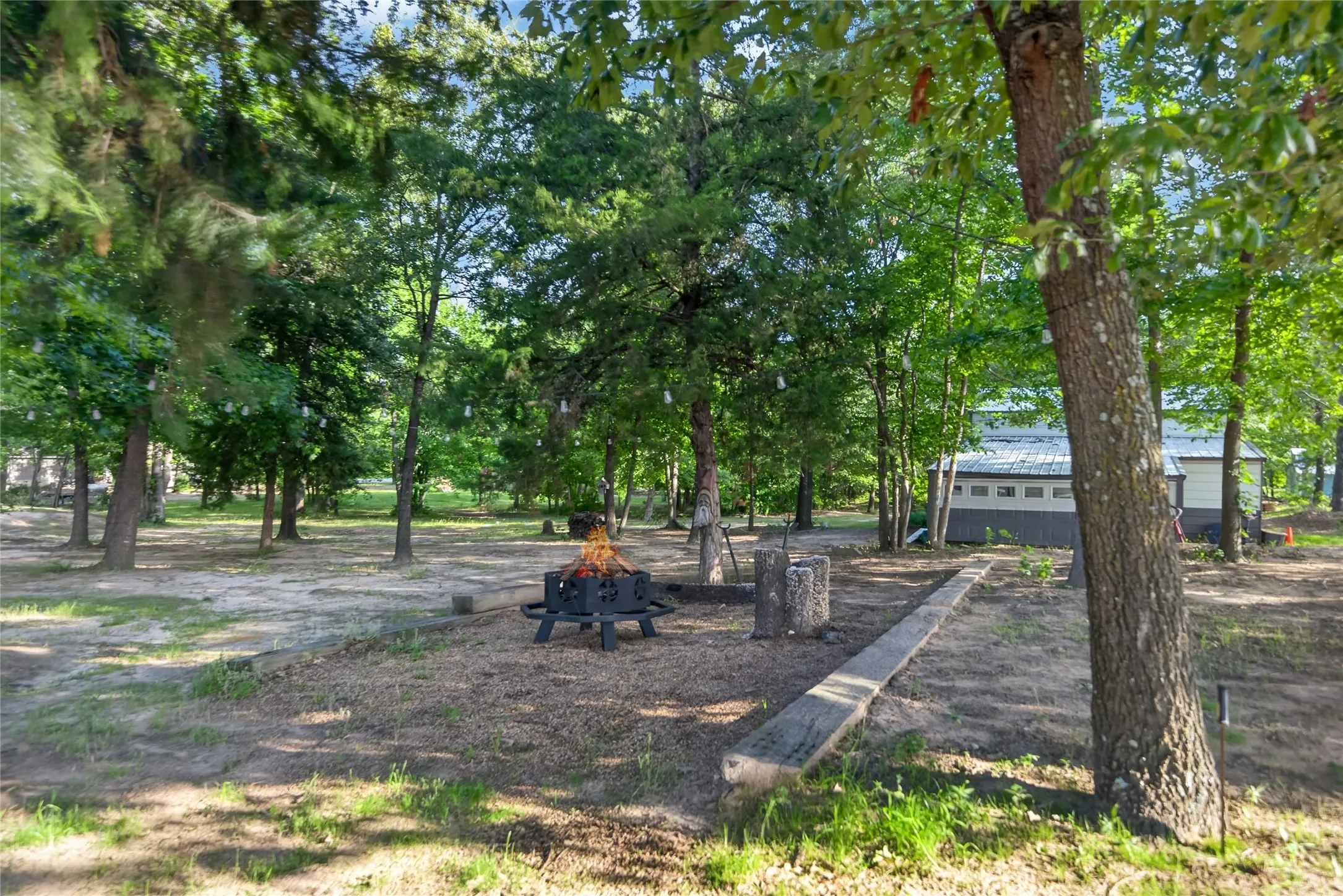Single Family Residence For Sale in Rains County , 954 RS County Road 4261, Emory, Texas 75440, 3 Bedroom, 2 Bathroom, 1 Garage spaces, 1,959 Sqft, built in 2019, mls#21227506, Real Estate Agent in Emory, Homes For Sale in Rains county, Homes For Sale in Emory, Realtor in Emory Texas, Real Estate Brokerage Independent Realty Texas, Luminita Cordes Realtor