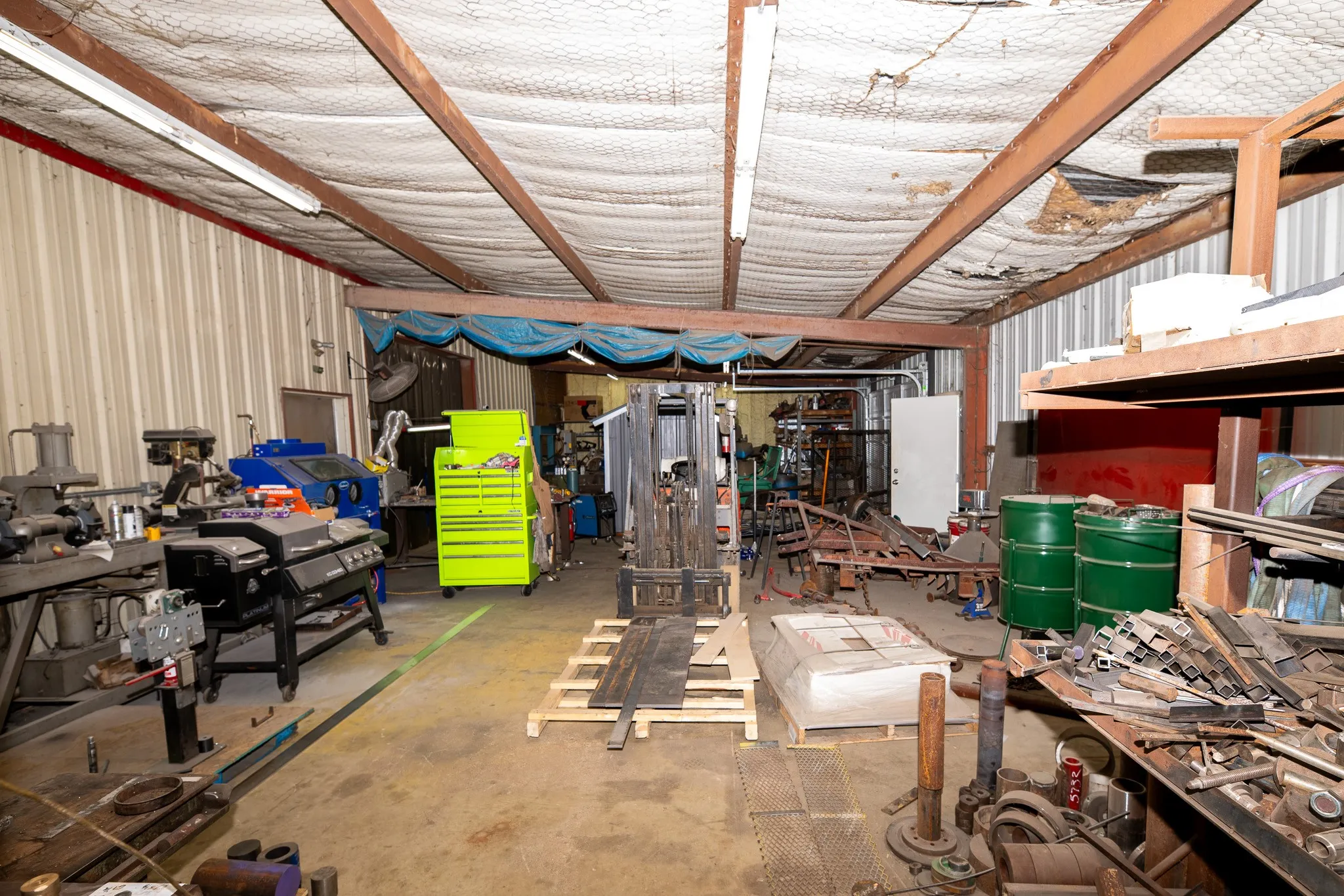 Industrial For Sale in Hunt County , 203 Norton Street, Lone Oak, Texas 75453, 0, 0, Garage spaces, 0 Sqft, built in 2000, mls#21272996, Real Estate Agent in Lone Oak, Homes For Sale in Hunt county, Homes For Sale in Lone Oak, Realtor in Lone Oak Texas, Real Estate Brokerage Independent Realty Texas, Luminita Cordes Realtor