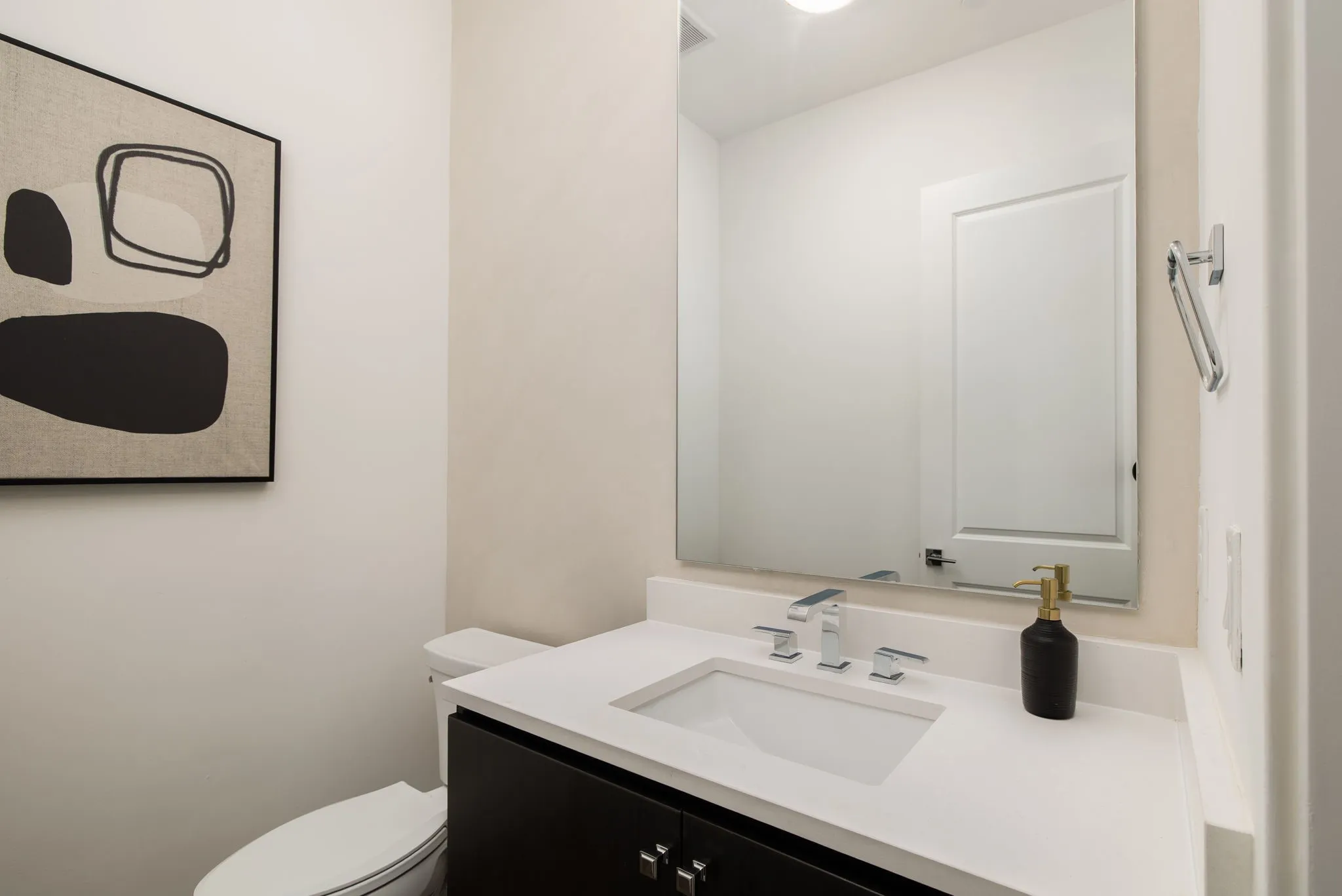 Condominium For Sale in Denton County , 5270 Town And Country Boulevard 311, Frisco, Texas 75034, 2 Bedroom, 3 Bathroom, 2 Garage spaces, 2,568 Sqft, built in 2019, Price $1,065,720, mls#21271390, Real Estate Agent in Frisco, Homes For Sale in Denton county, Homes For Sale in Frisco, Realtor in Frisco Texas, Real Estate Brokerage Independent Realty Texas, Luminita Cordes Realtor