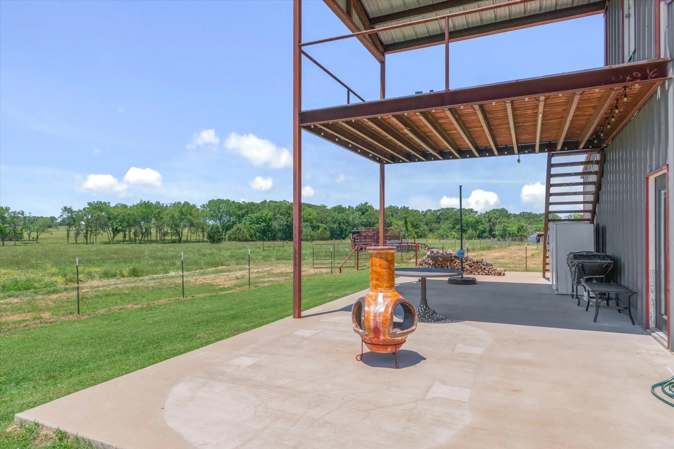 Single Family Residence For Sale in Van Zandt County , 1026 Vz County Road 2115, Canton, Texas 75103, 4 Bedroom, 3 Bathroom, Garage spaces, 2,400 Sqft, built in 2020, mls#21273134, Real Estate Agent in Canton, Homes For Sale in Van Zandt county, Homes For Sale in Canton, Realtor in Canton Texas, Real Estate Brokerage Independent Realty Texas, Luminita Cordes Realtor